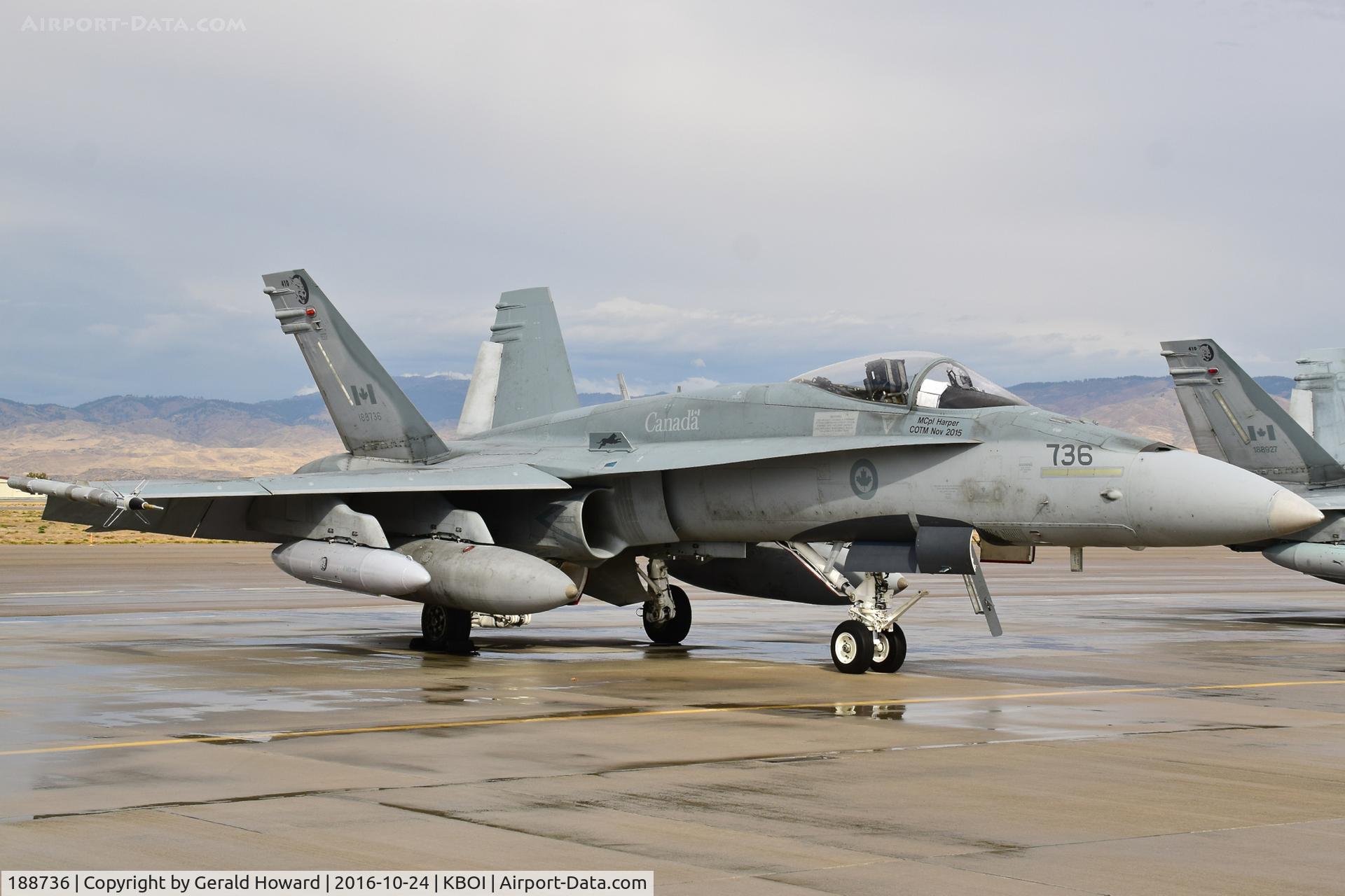 188736, McDonnell Douglas CF-188A Hornet C/N 0265/A212, Parked south GA ramp. 410 Sq, Cold Lake, Alberta, Canada.