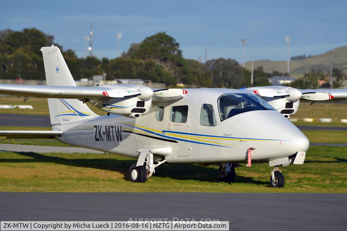ZK-MTW, 2011 Tecnam P-2006T C/N 065, At Tauranga