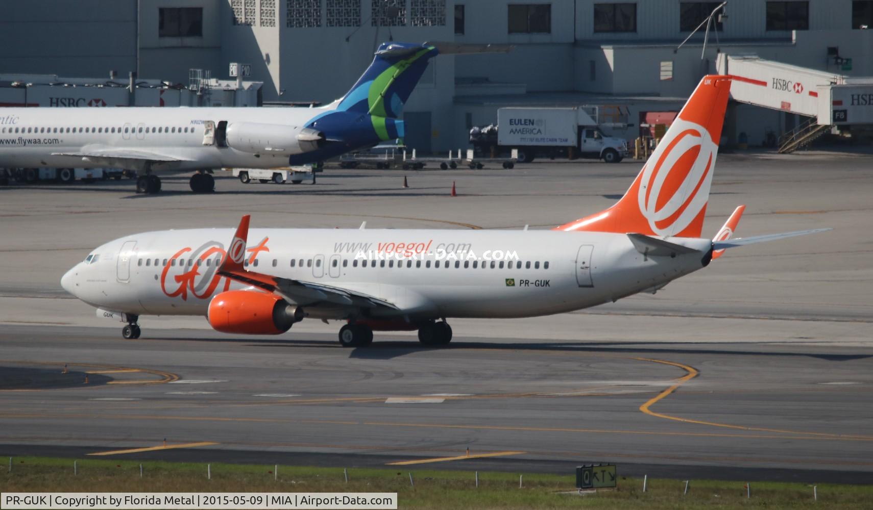 PR-GUK, 2011 Boeing 737-8EH C/N 35852, GOL 737-800