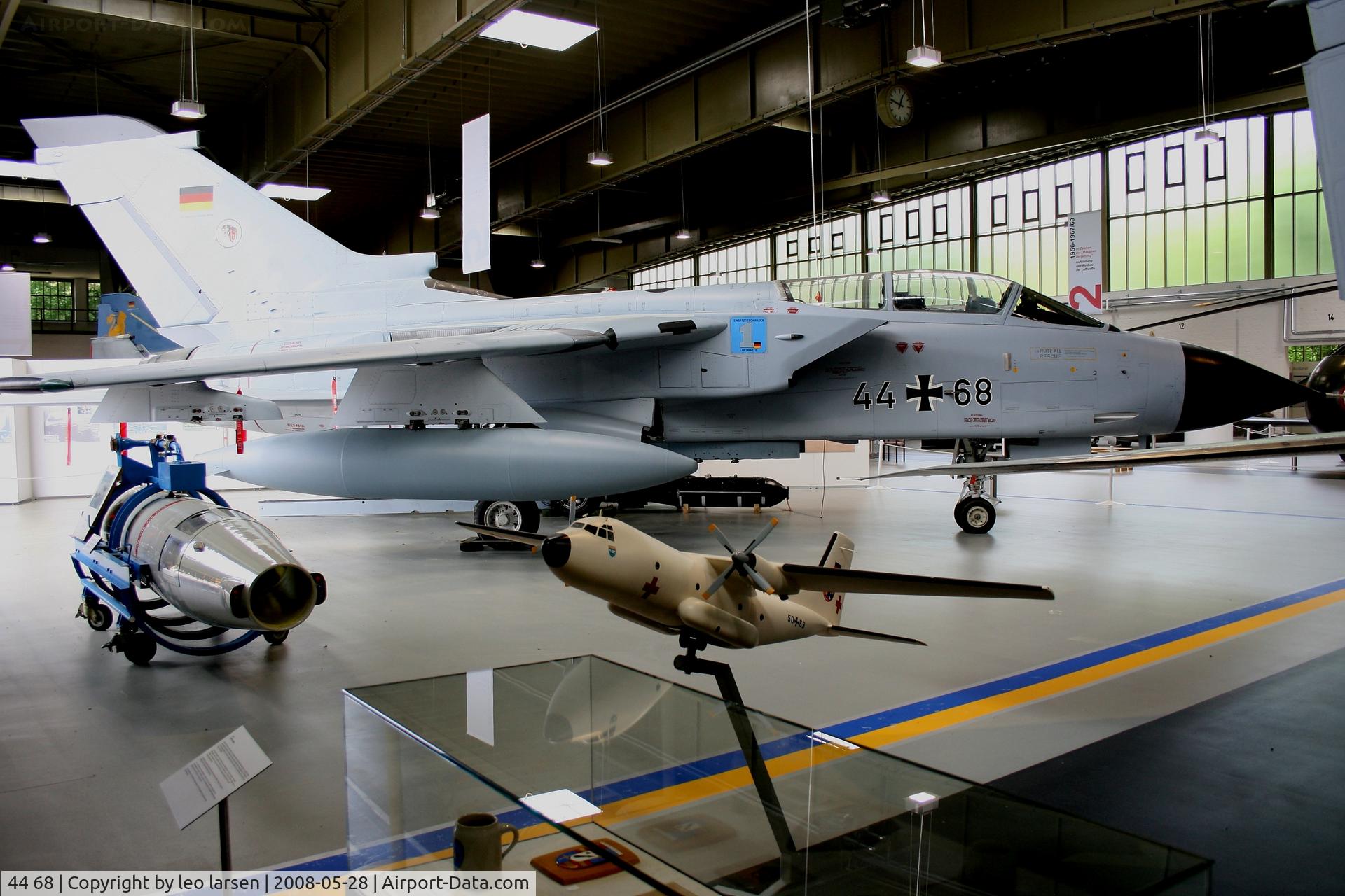 44 68, Panavia Tornado IDS C/N 425/GS125/4168, Berlin Gatow Museum 28.5.2008