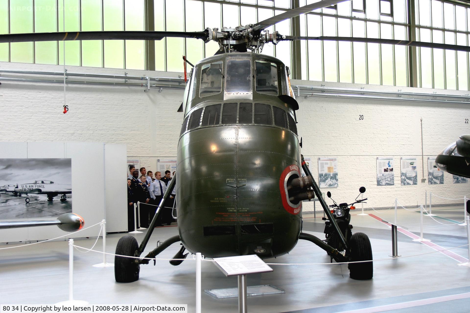80 34, Sikorsky H-34G Choctaw C/N 58-1099, Berlin Gatow Museum 28.5.2008