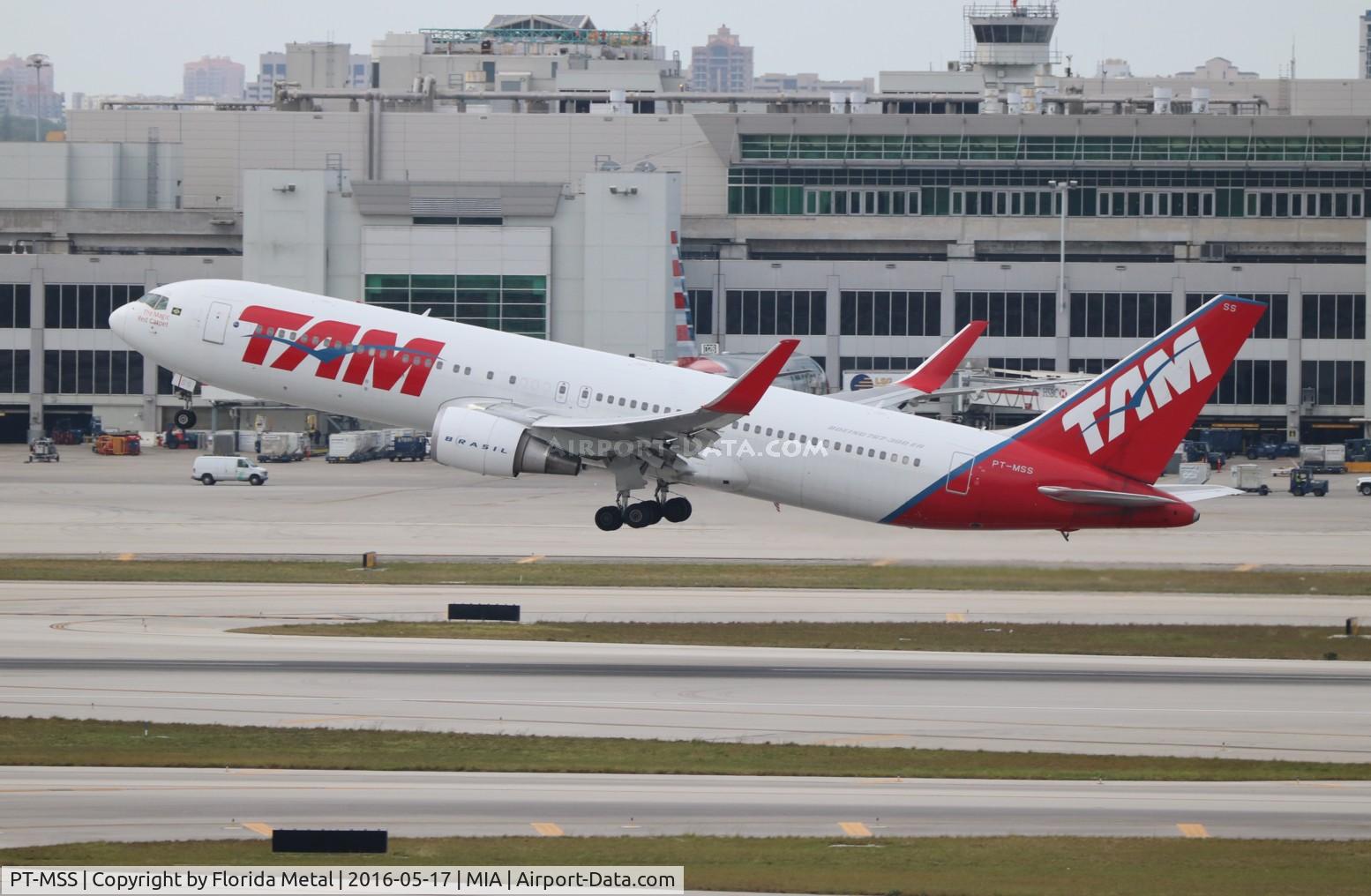 PT-MSS, 1991 Boeing 767-3S1/ER C/N 25221, TAM 767-300