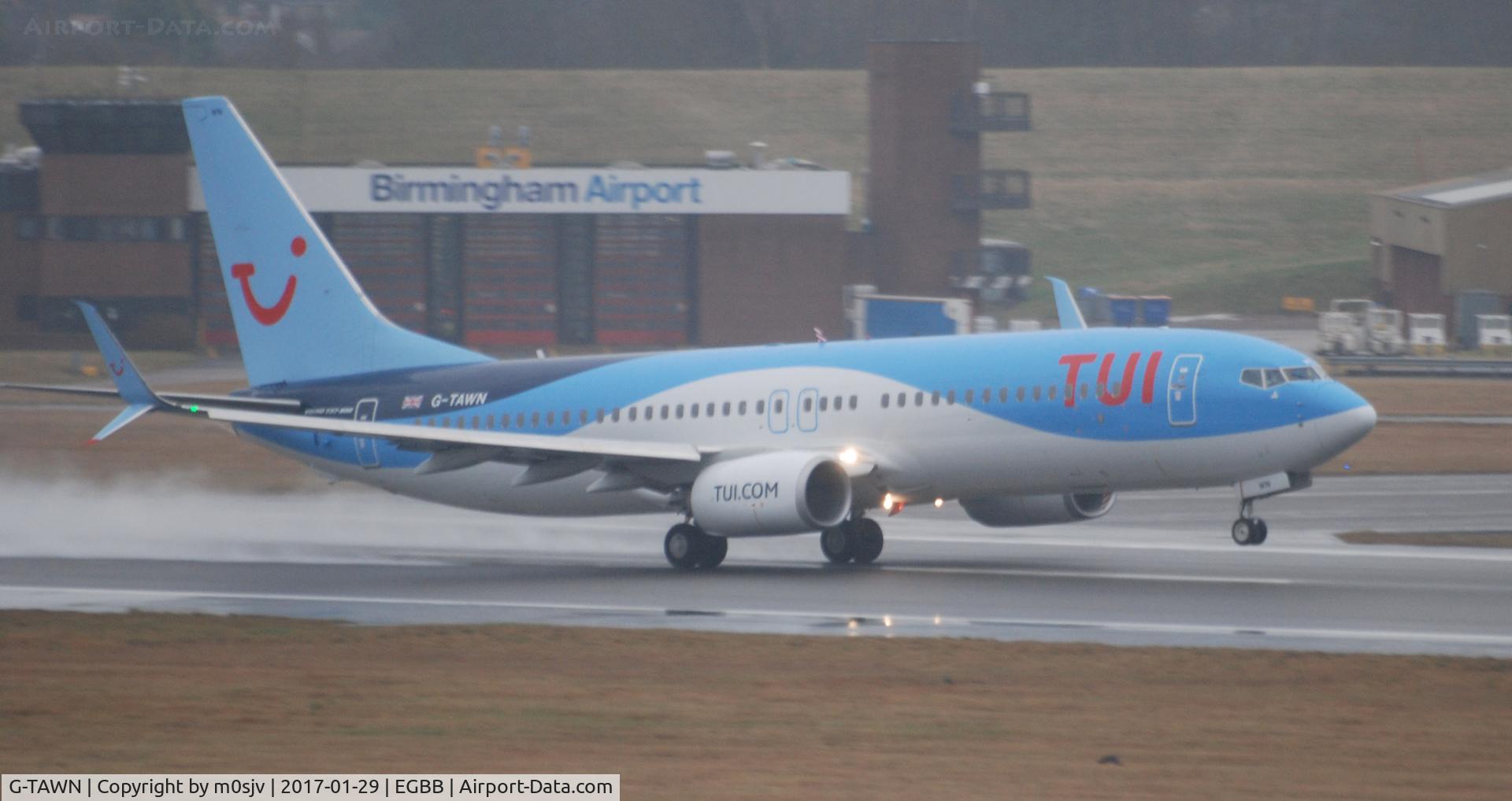 G-TAWN, 2013 Boeing 737-8K5 C/N 37251, Just at Take off