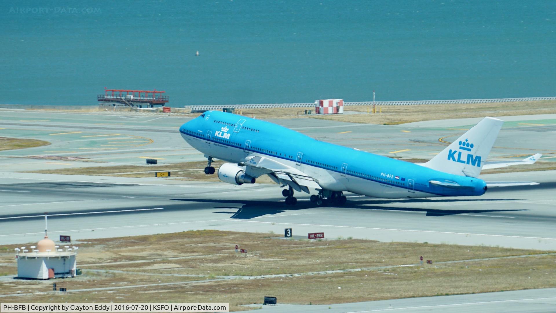 PH-BFB, 1989 Boeing 747-406 C/N 24000, Shot taken from new tower at SFO. 2016.