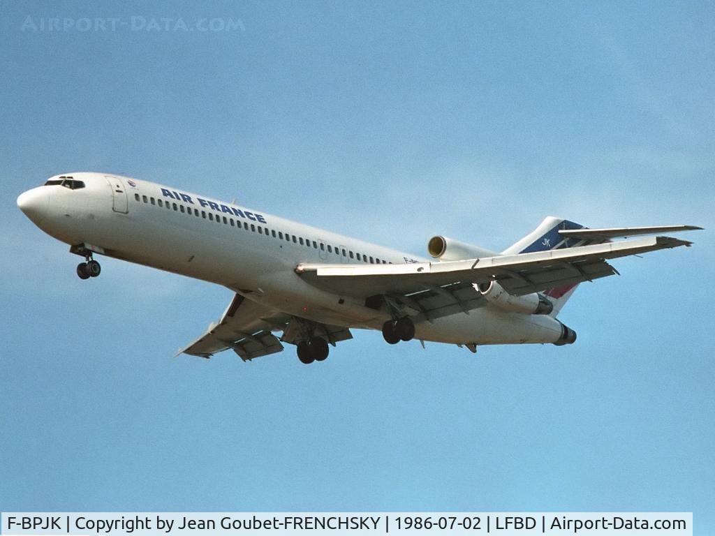 F-BPJK, 1969 Boeing 727-228 C/N 20202, Air France landing 23 from Casablanca (wfu 1991, strd Annency, France, bu 2004)