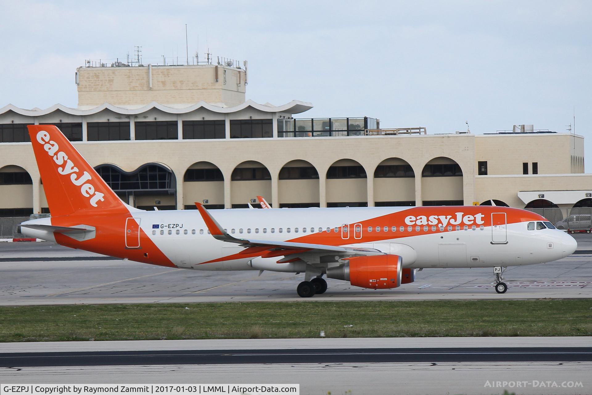 G-EZPJ, 2016 Airbus A320-214 C/N 7132, A320 G-EZPJ Easyjet