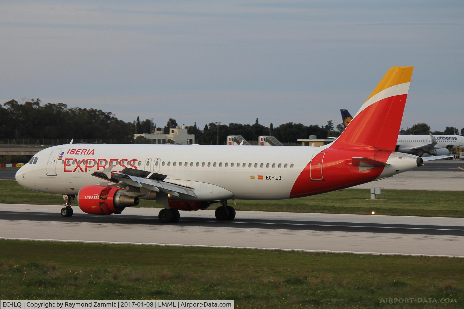 EC-ILQ, 2002 Airbus A320-214 C/N 1736, A320 EC-ILQ Iberia Express