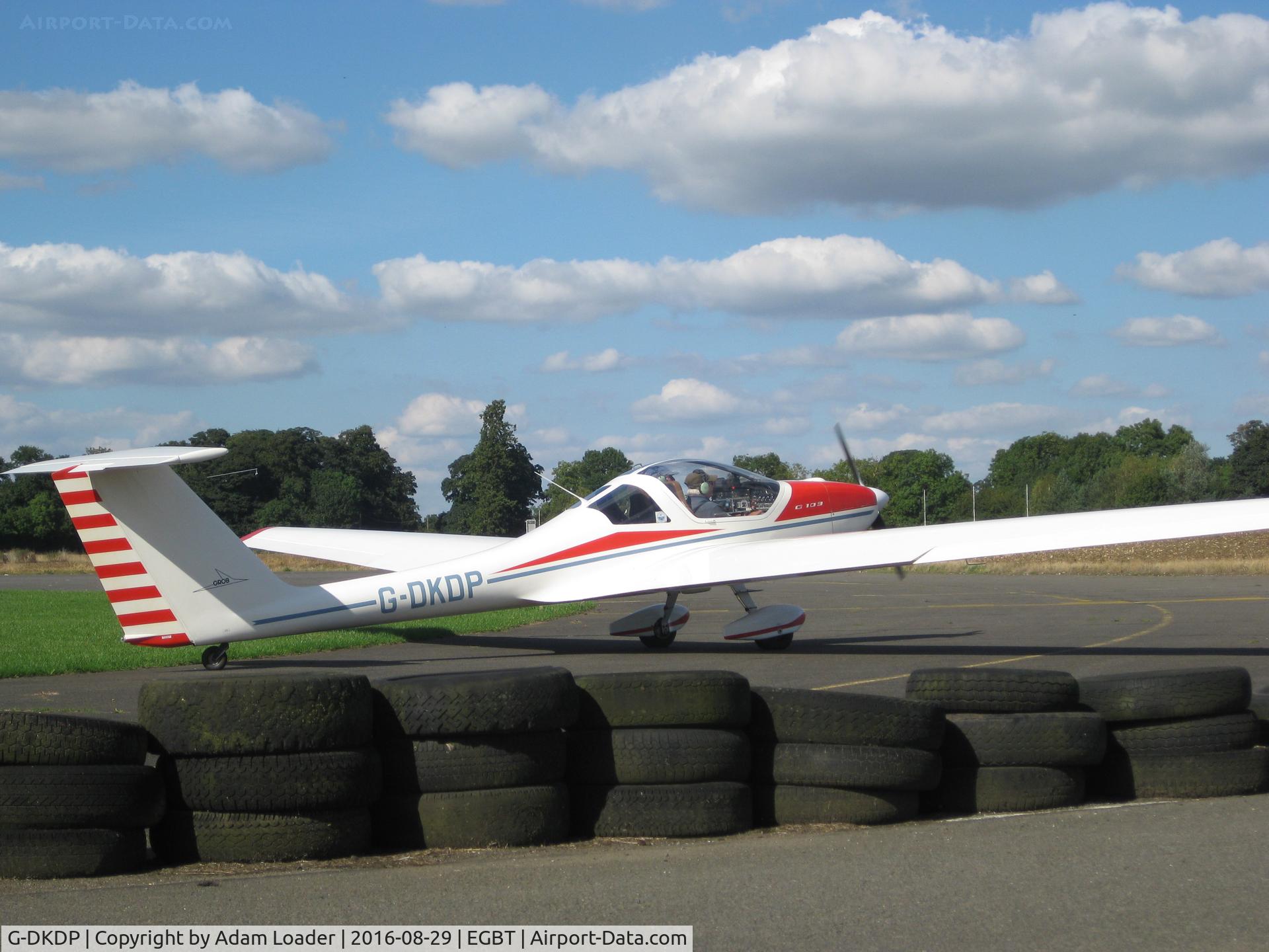 G-DKDP, 1982 Grob G-109 C/N 6100, G-DKDP