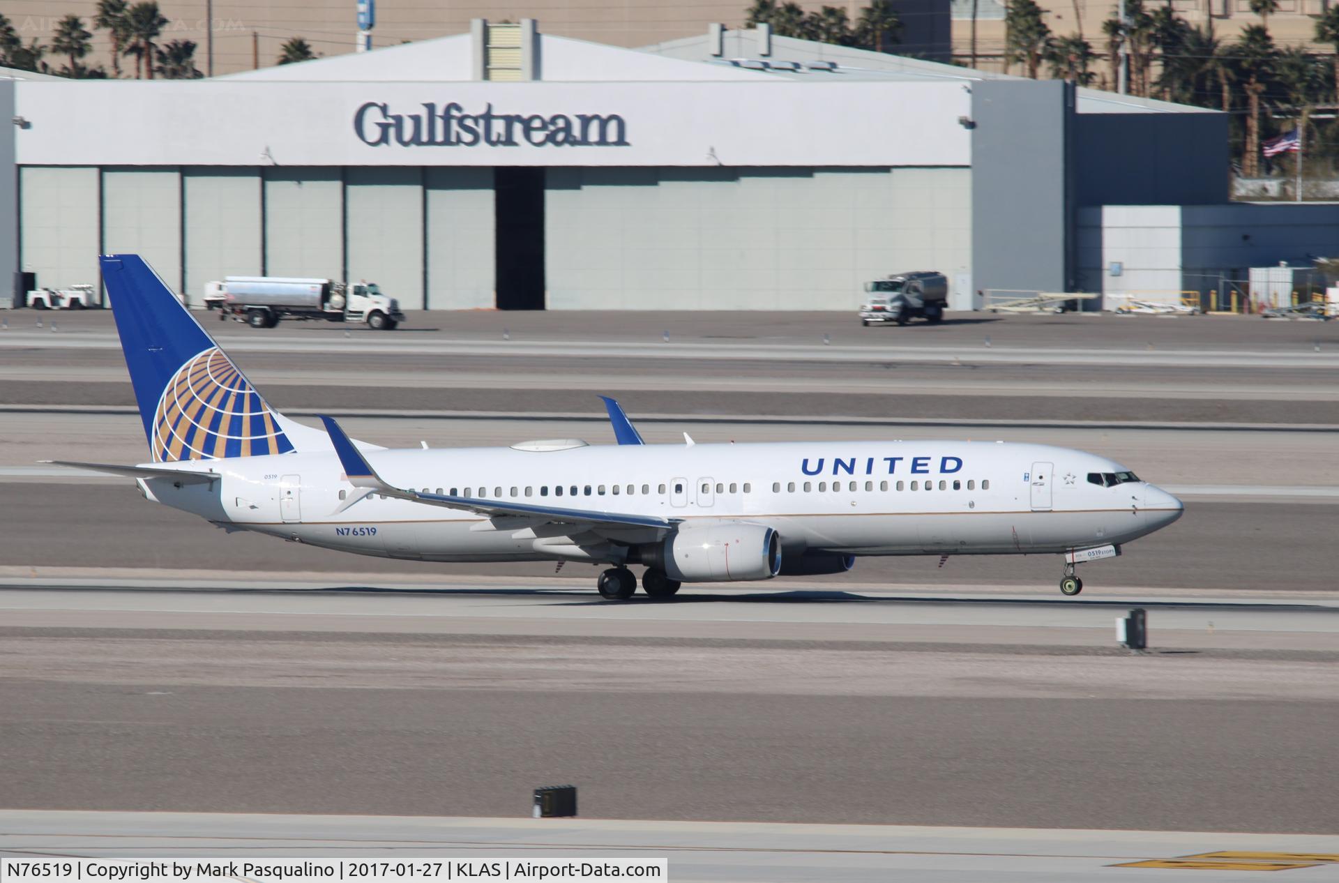 N76519, 2009 Boeing 737-824 C/N 30132, Boeing 737-800