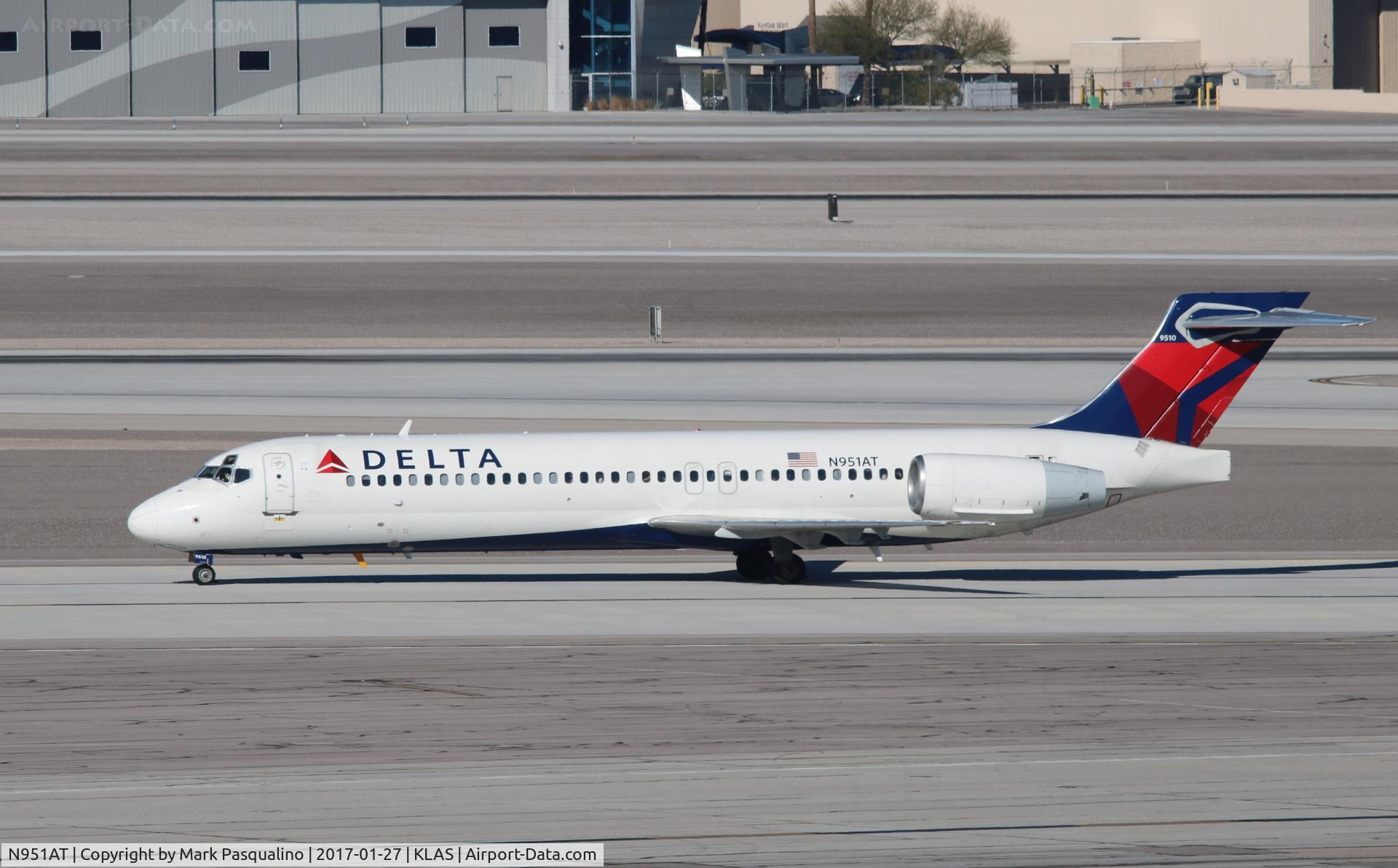 N951AT, 2000 Boeing 717-200 C/N 55013, Boeing 717-200