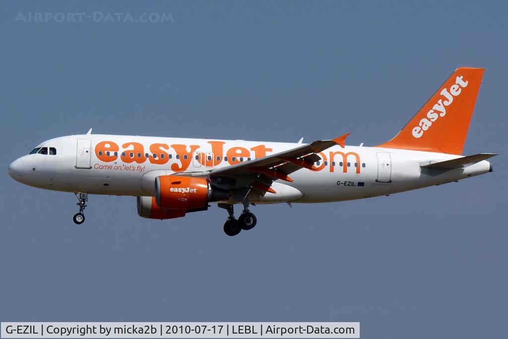 G-EZIL, 2005 Airbus A319-111 C/N 2492, Landing