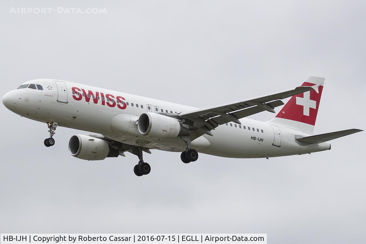 HB-IJH, 1996 Airbus A320-214 C/N 574, Heathrow 2016