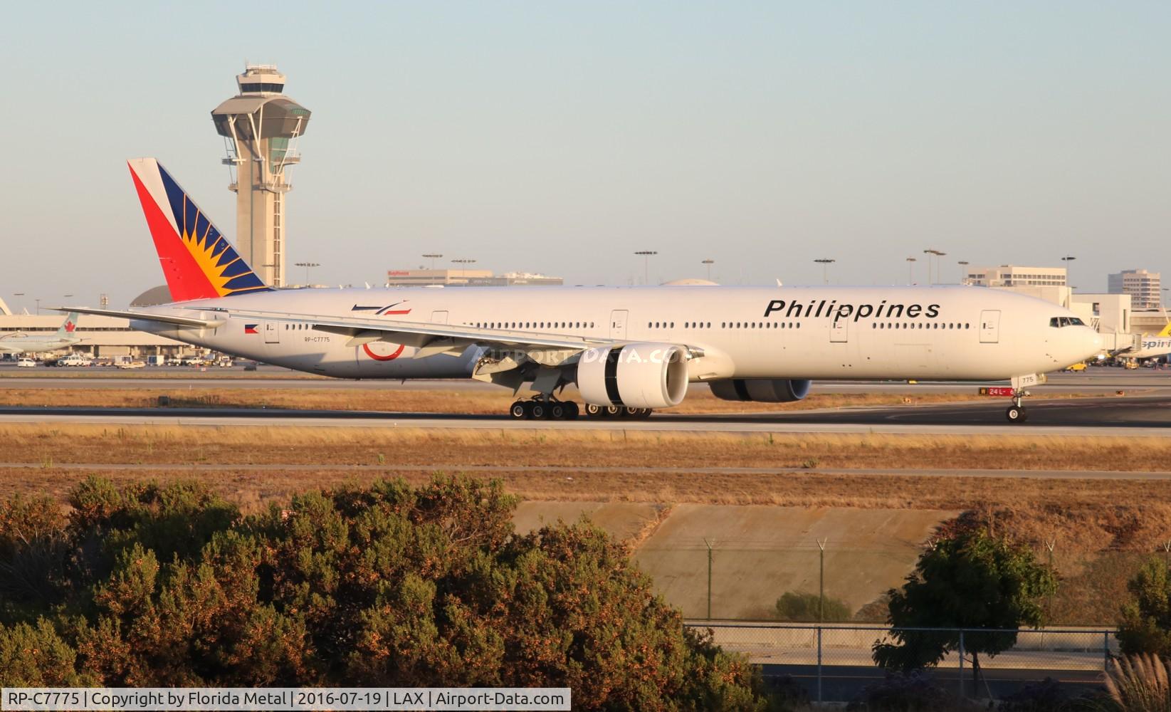 RP-C7775, Boeing 777-3F6ER C/N 35555, Philippine