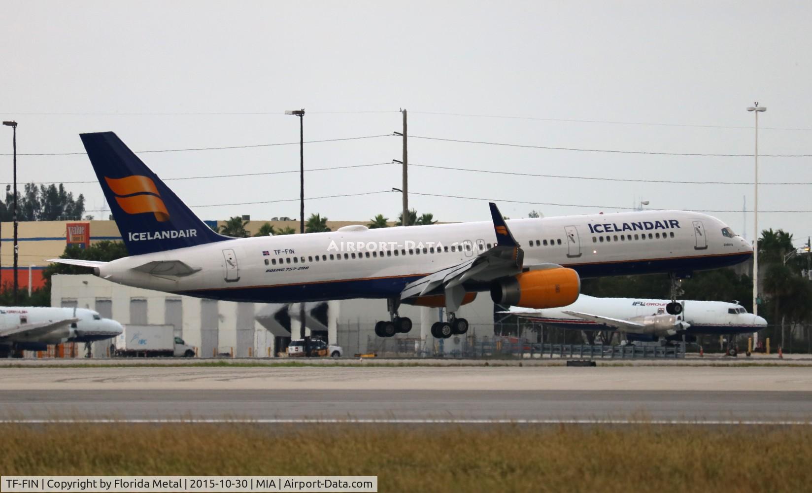 TF-FIN, 1997 Boeing 757-208 C/N 28989, Icelandair