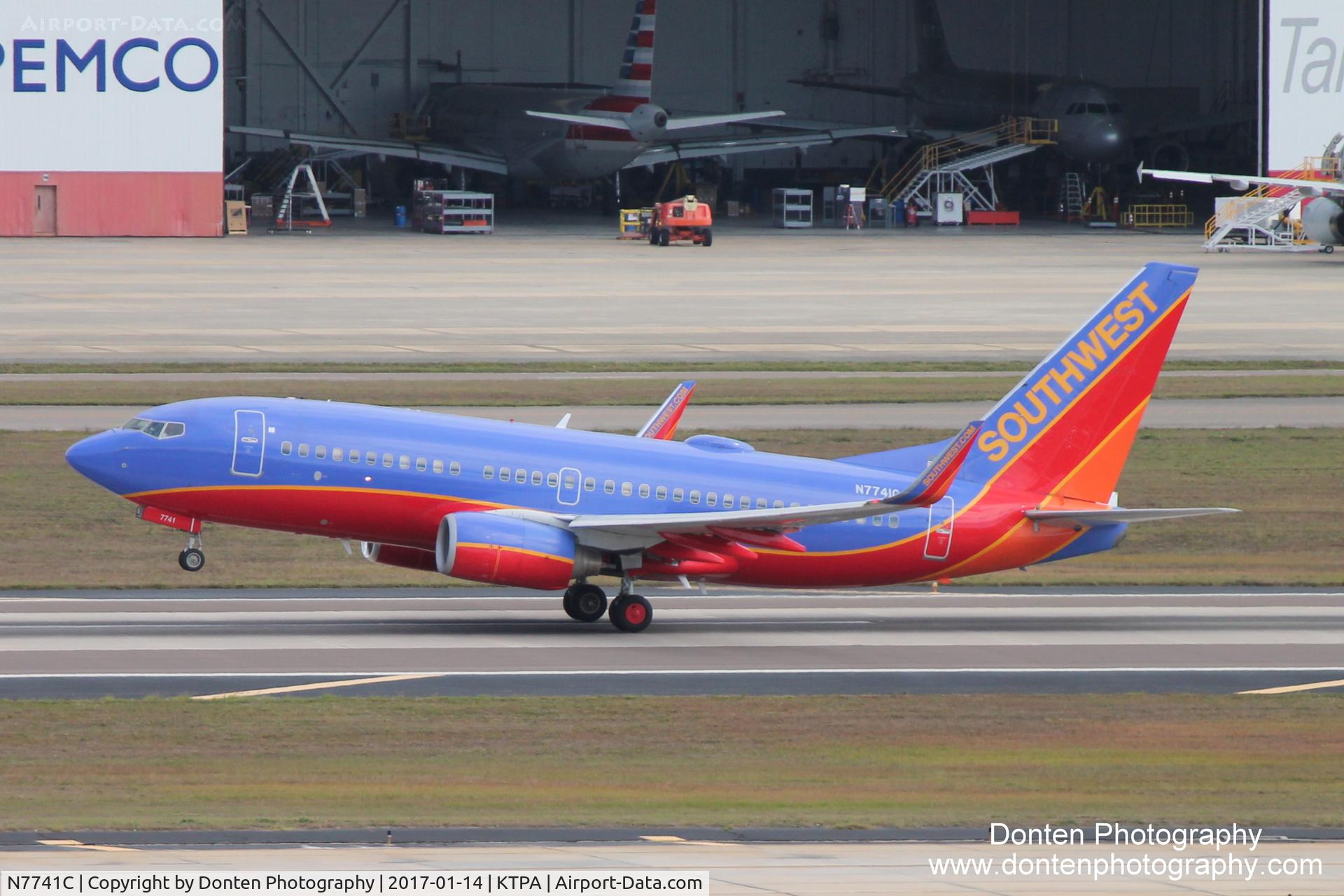 N7741C, 2007 Boeing 737-7BD C/N 35788, Southwest Flight 5053 (N7741C) departs Tampa International Airport enroute to Columbus International Airport