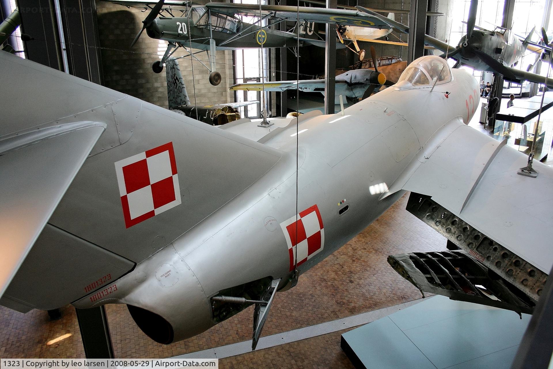 1323, PZL-Mielec Lim-2 (MiG-15bis) C/N 1B01323, Technikmuseum Berlin 29.5.2008