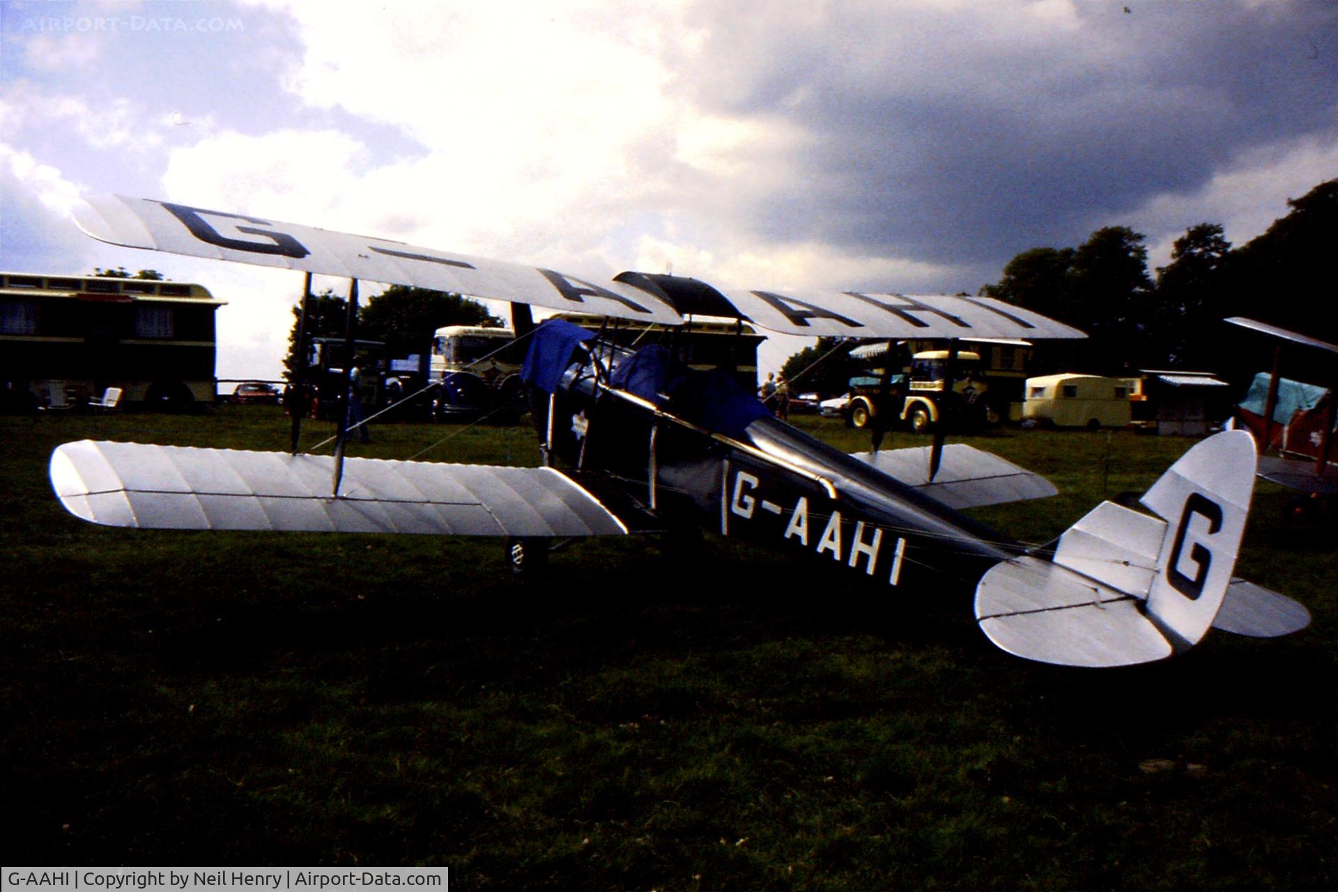 G-AAHI, 1929 De Havilland DH60G Gipsy Moth C/N 1082, Scanned from original slide taken at Parham Steam rally, about July 1997
