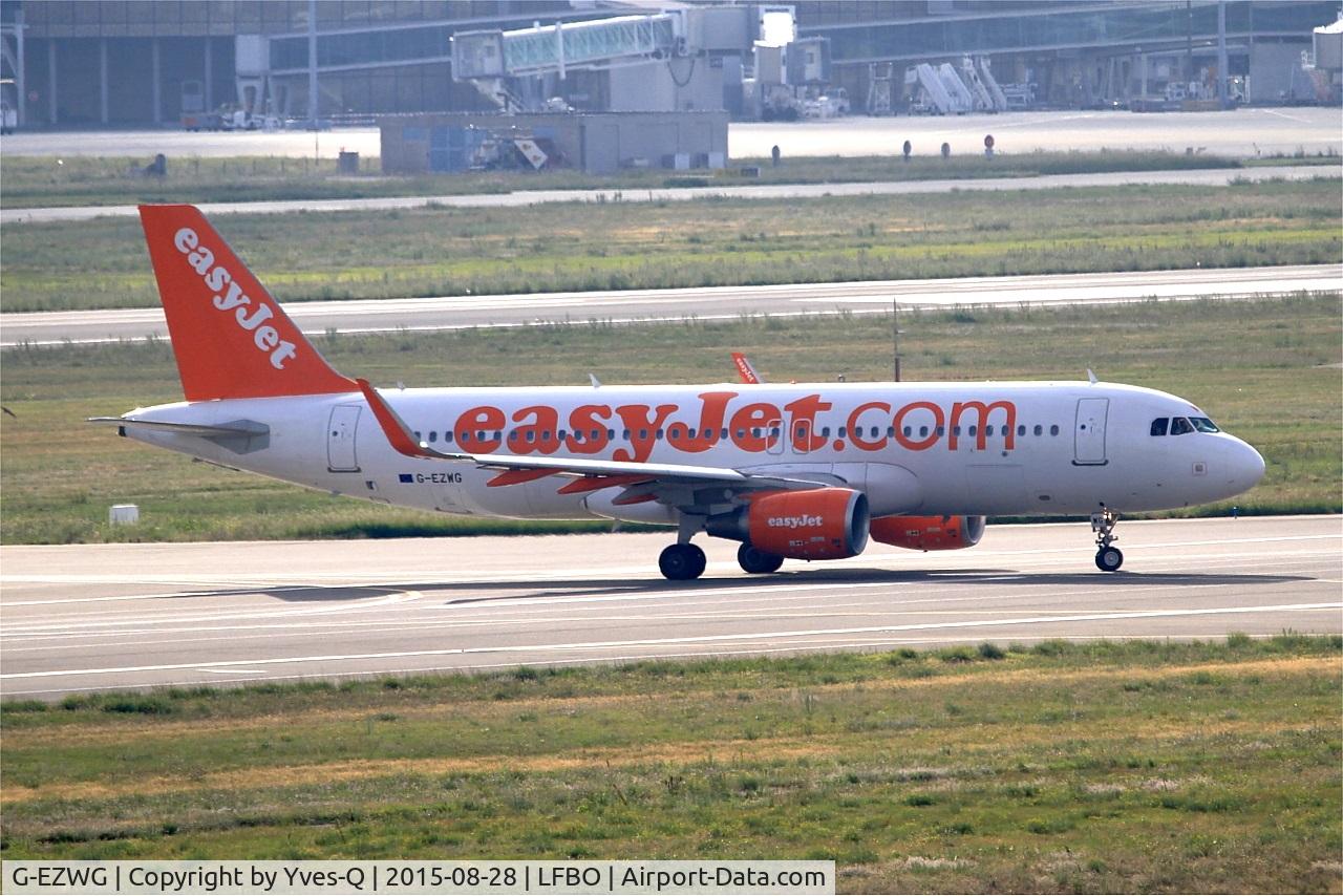 G-EZWG, 2012 Airbus A320-214 C/N 5318, Airbus A320-214, Lining up rwy 14R, Toulouse-Blagnac Airport (LFBO-TLS)