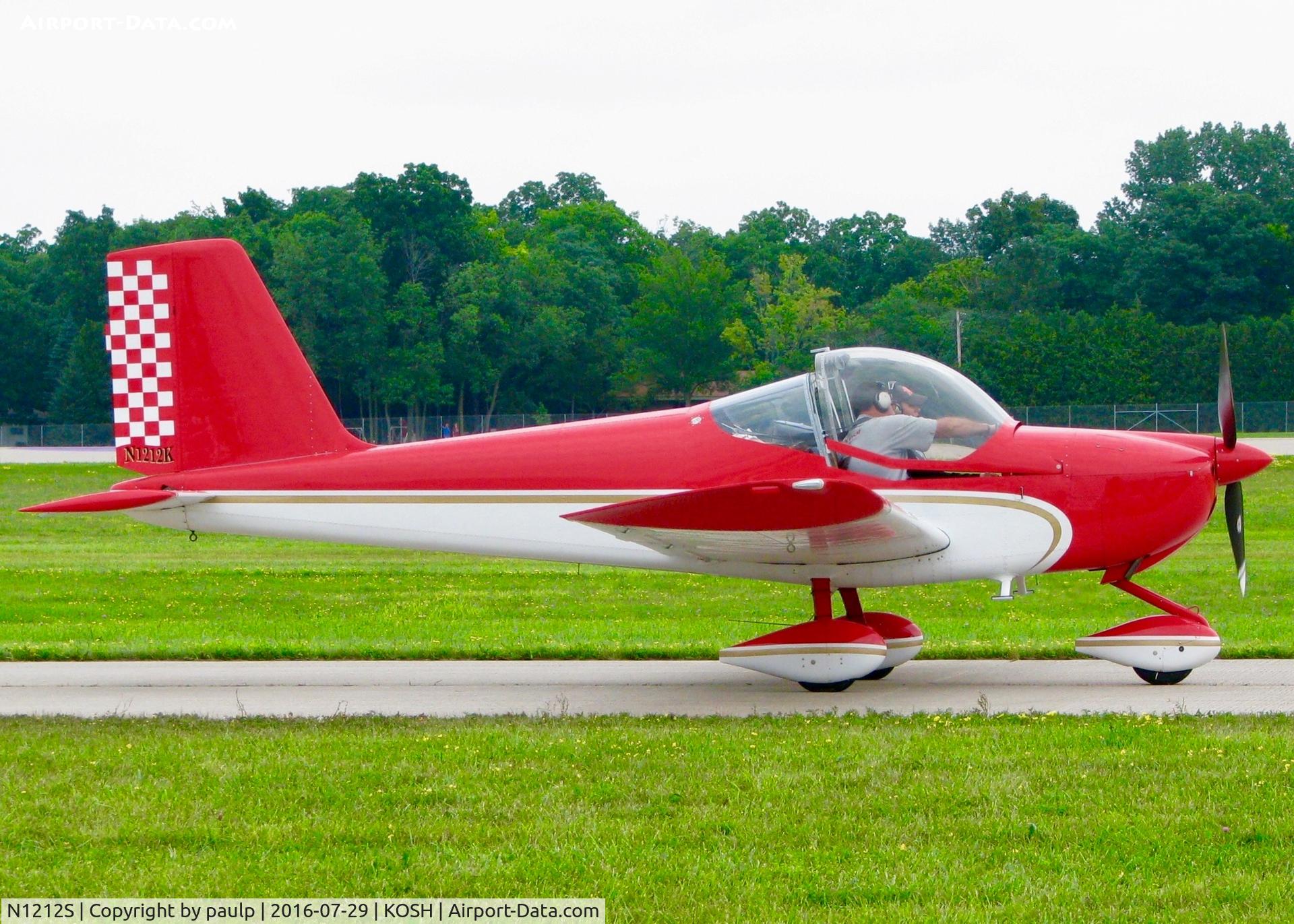 N1212S, 1996 Rans S-12XL Airaile C/N 07950623, At Oshkosh.