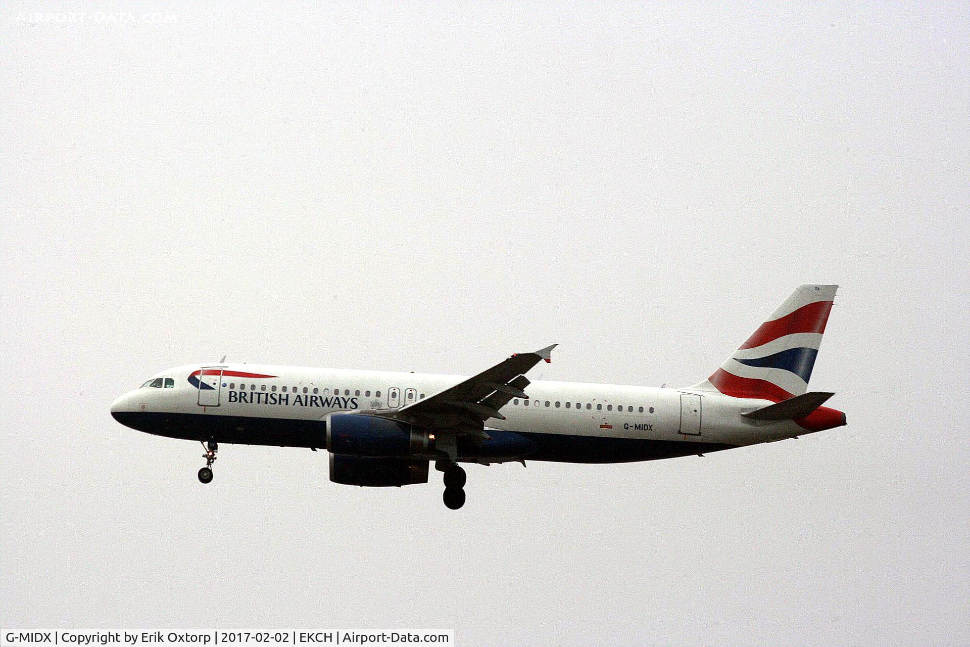 G-MIDX, 2000 Airbus A320-232 C/N 1177, G-MIDX landing rw 22L
