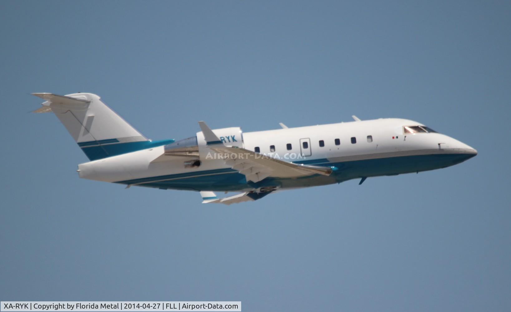 XA-RYK, Canadair Challenger 601-3A (CL-600-2B16) C/N 5122, Challenger 604