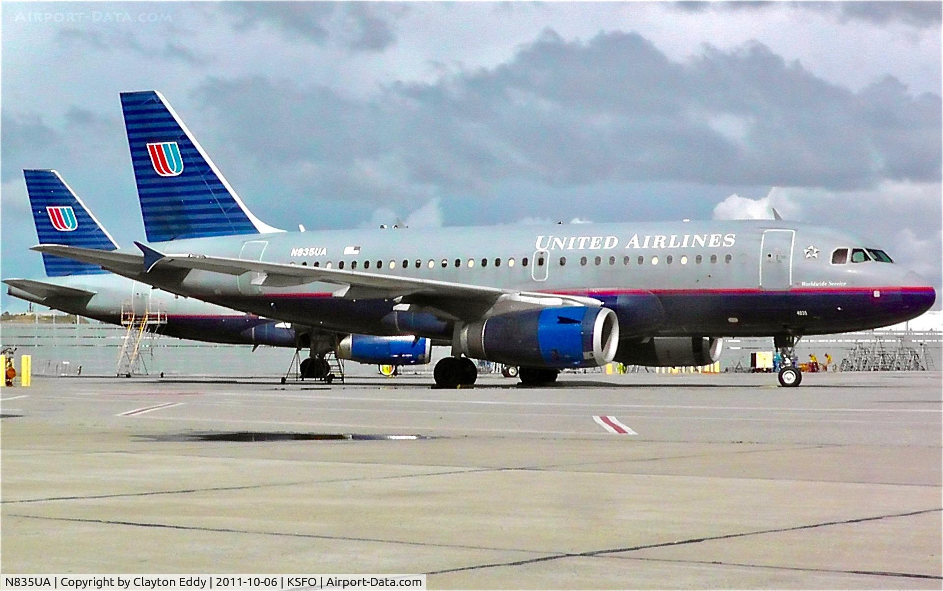 N835UA, 2001 Airbus A319-131 C/N 1426, Warhorse SFO 2011.