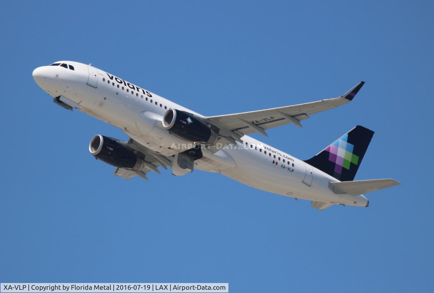 XA-VLP, 2016 Airbus A320-233 C/N 7000, Volaris