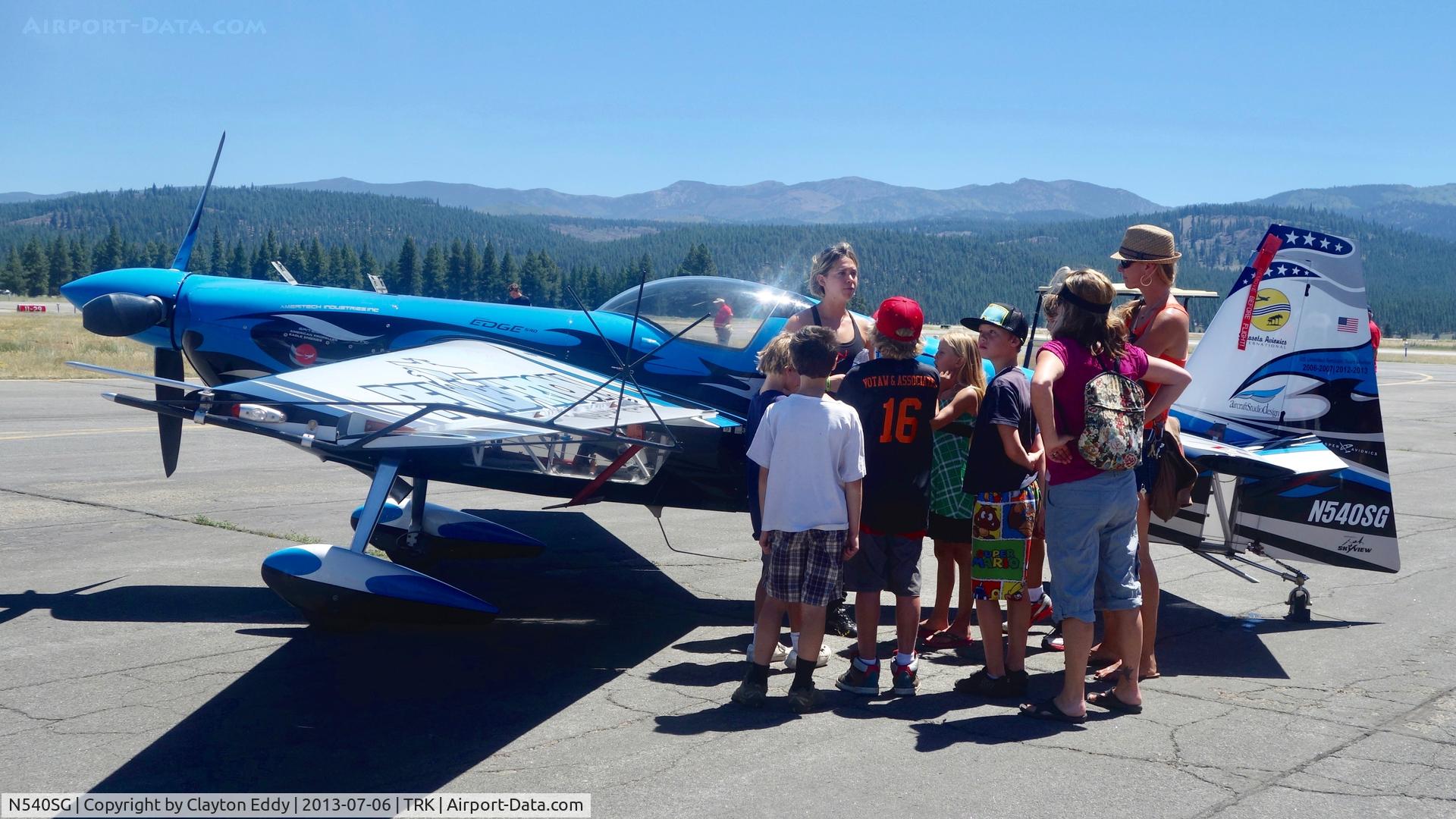 N540SG, 2005 Zivko Edge 540 C/N 0035, Truckee Airshow 2013