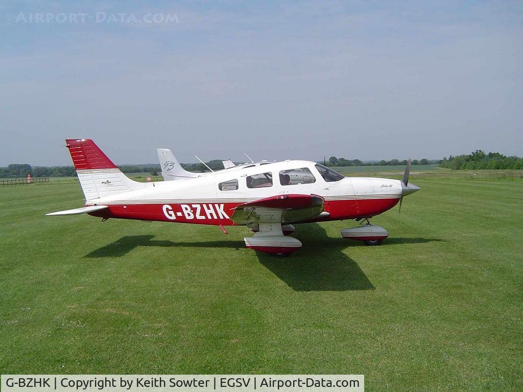 G-BZHK, 2000 Piper PA-28-181 Cherokee Archer III C/N 2843347, Visiting aircraft