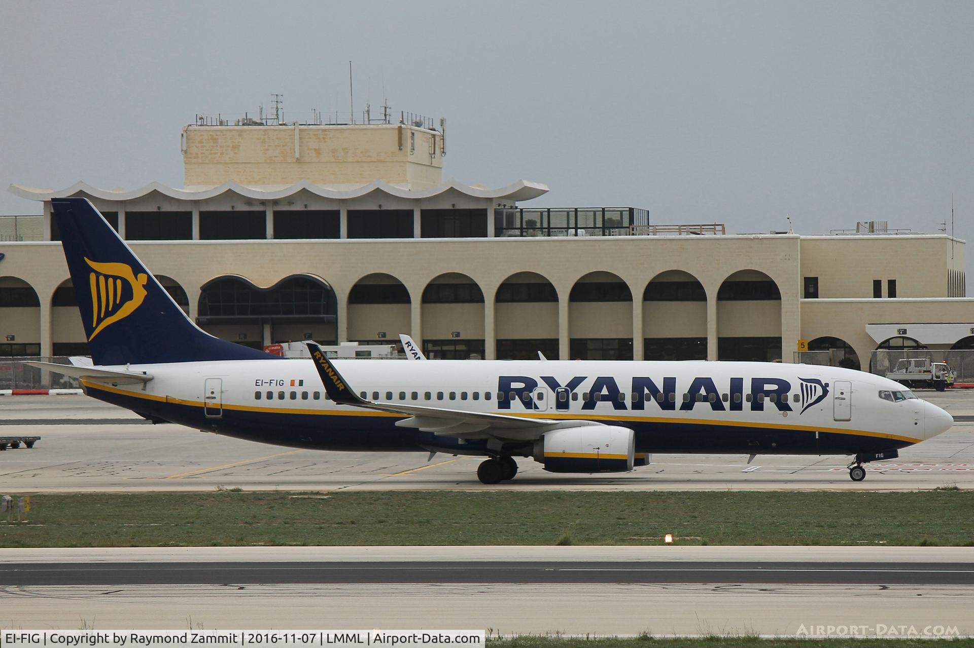 EI-FIG, 2015 Boeing 737-8AS C/N 44698, B737-800 EI-FIG Ryanair