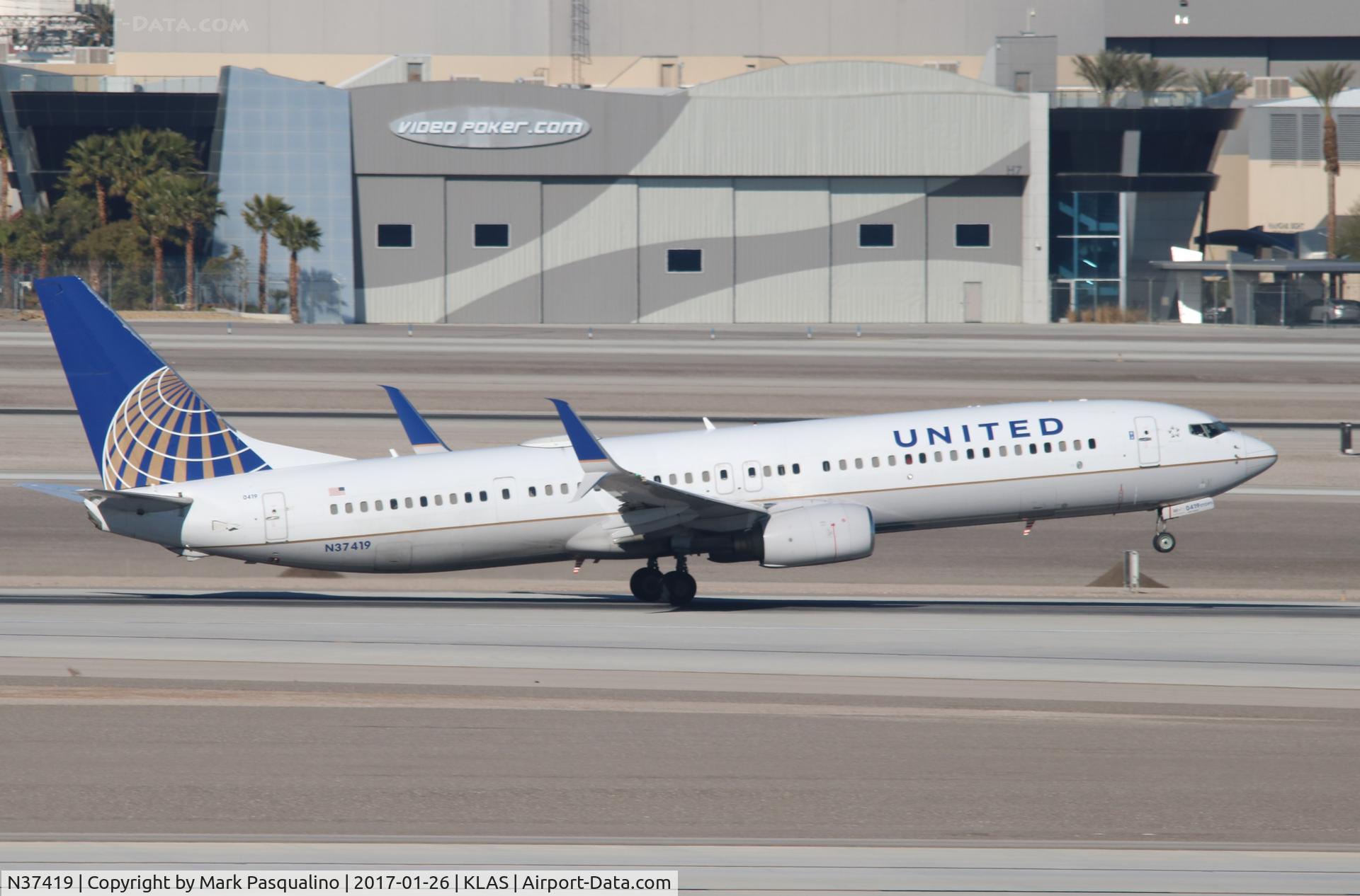 N37419, 2008 Boeing 737-924/ER C/N 31666, Boeing 737-900ER
