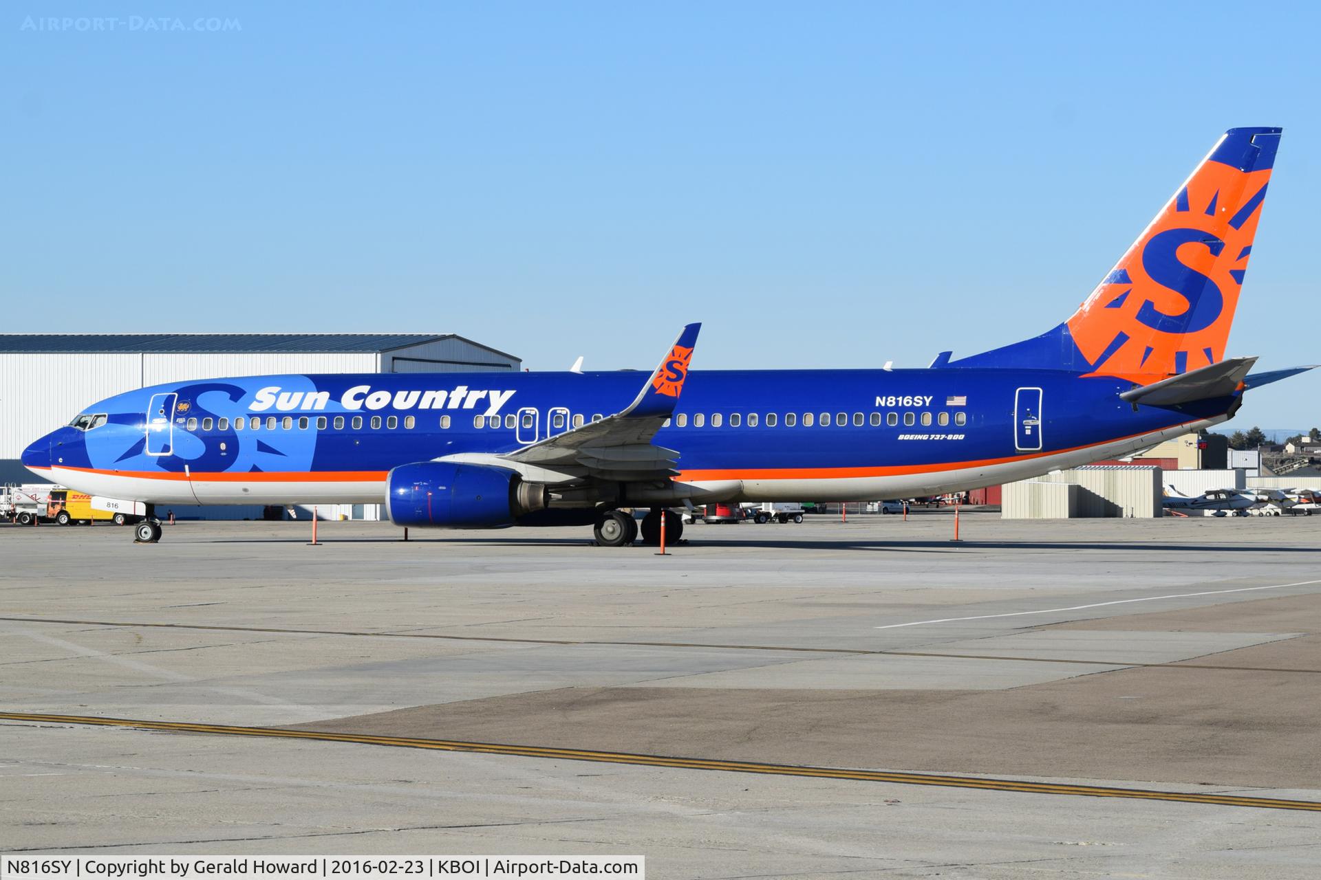 N816SY, 2001 Boeing 737-8Q8 C/N 30637, Parked on south GA ramp.