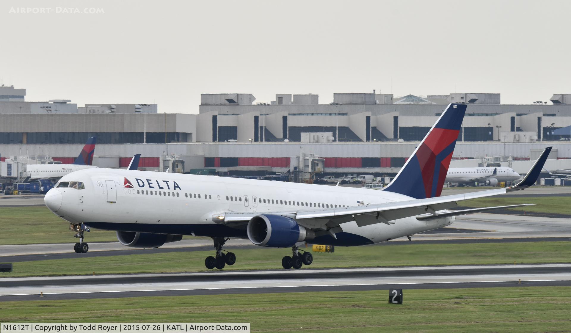 N1612T, 2001 Boeing 767-332 C/N 30575, Arriving at Atlanta