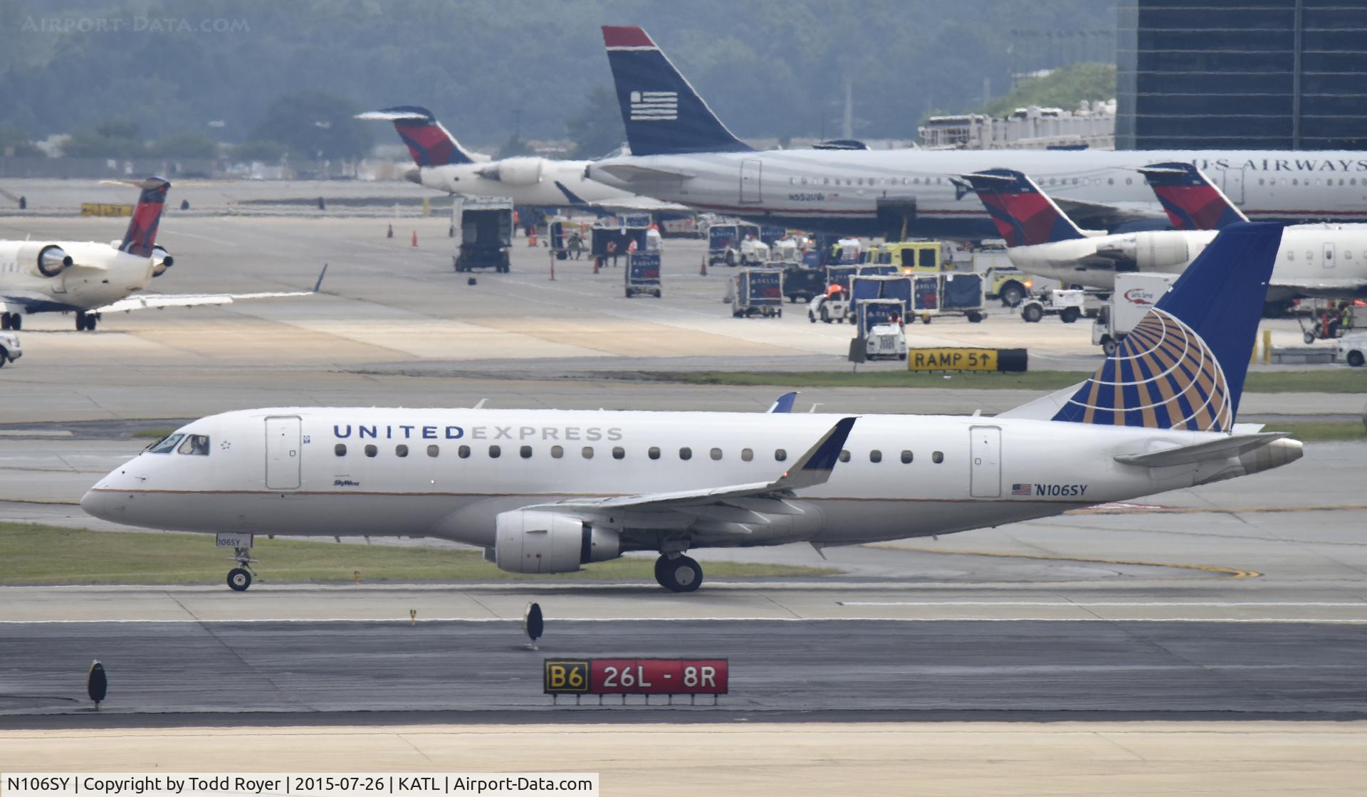 N106SY, 2013 Embraer 175LR (ERJ-170-200LR) C/N 17000399, Departing Atlanta