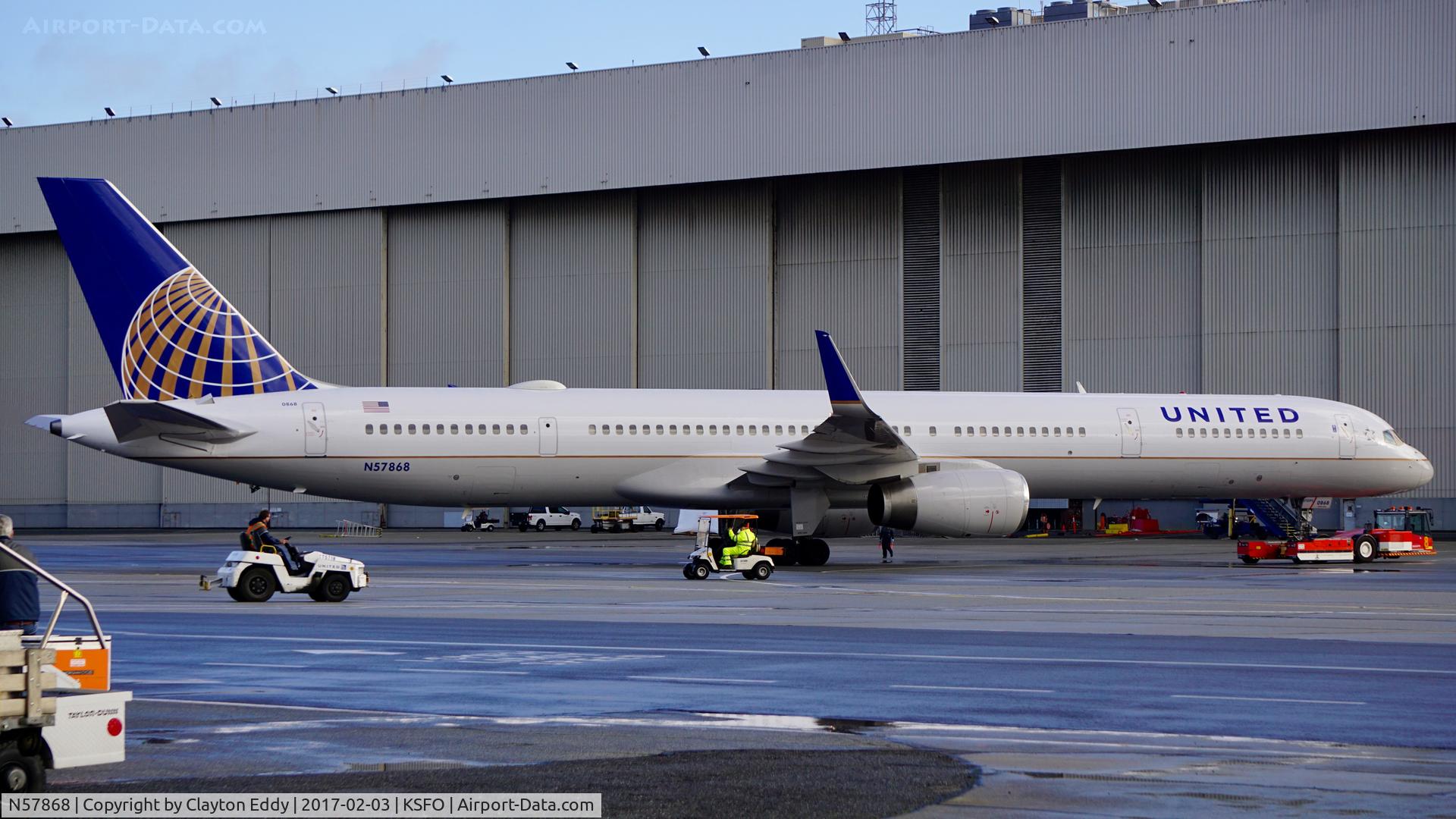 N57868, 2002 Boeing 757-33N C/N 32590, SFO 2017