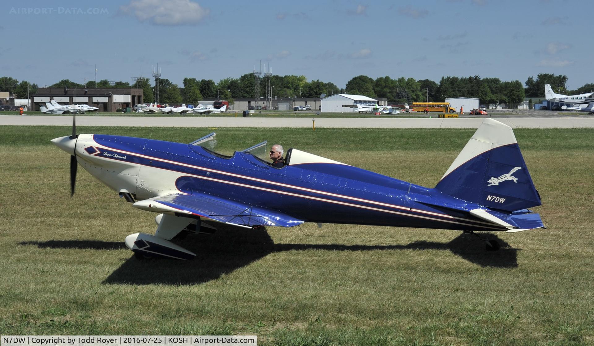 N7DW, 1951 De Havilland DHC-1 Chipmunk T.10 C/N C1/0501-DHB.f370, Airventure 2016