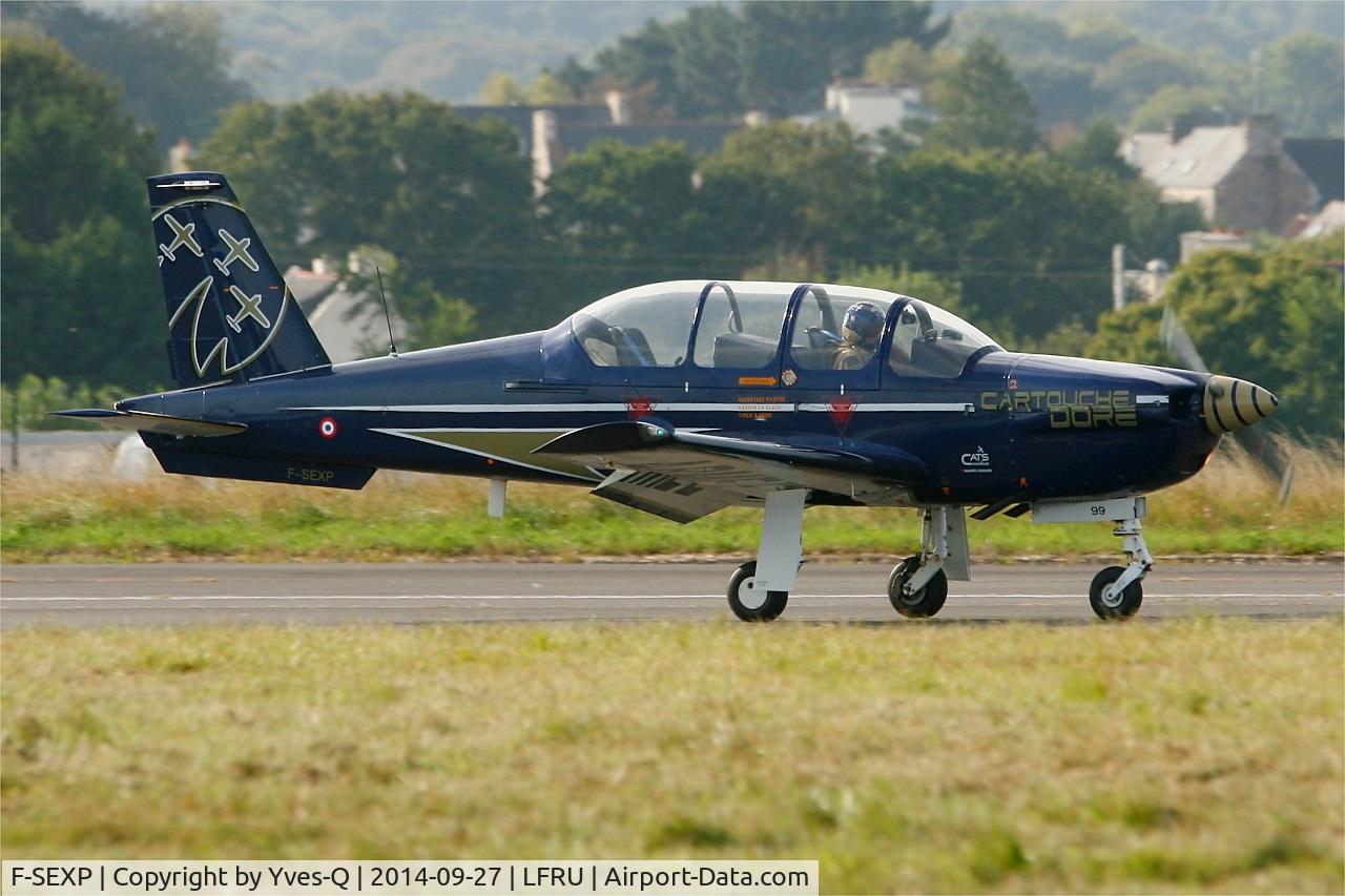 F-SEXP, Socata TB-30 Epsilon C/N 99, Socata TB30 Epsilon (F-SEYG), French Air Force Aerobatics Team Cartouche Doré, Morlaix-Ploujean airport (LFRU-MXN) Air show 2014