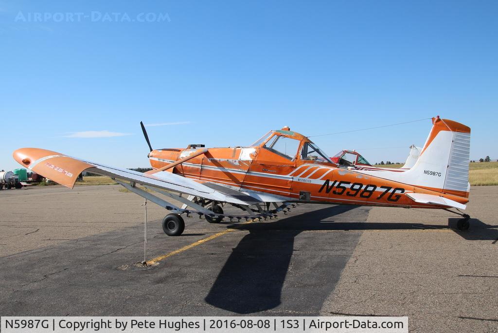 N5987G, 1973 Cessna A188B C/N 18801166, N5987G Cessna A188B at Forsyth Montana