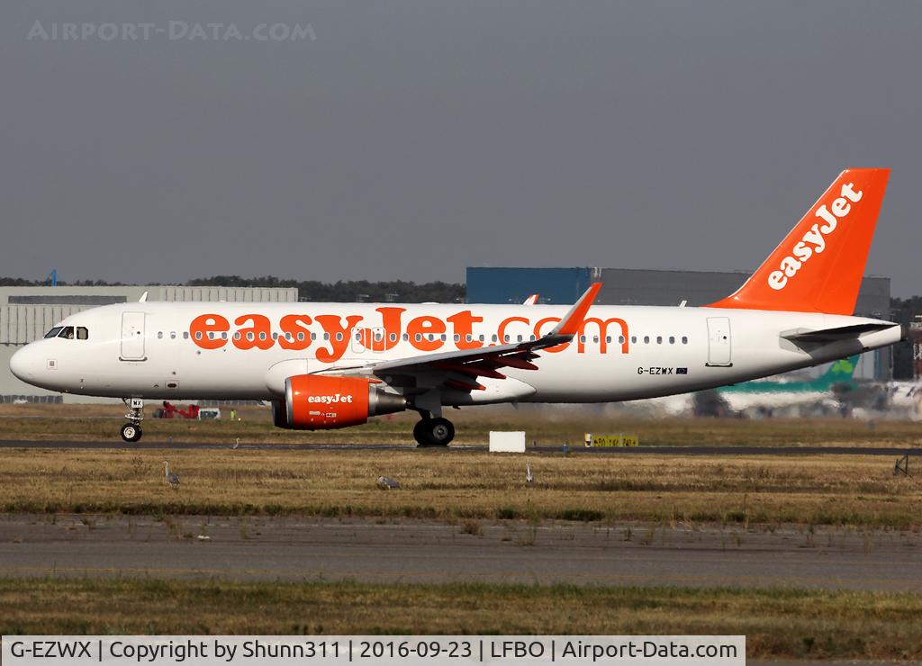 G-EZWX, 2014 Airbus A320-214 C/N 6192, Ready for take off from rwy 32R