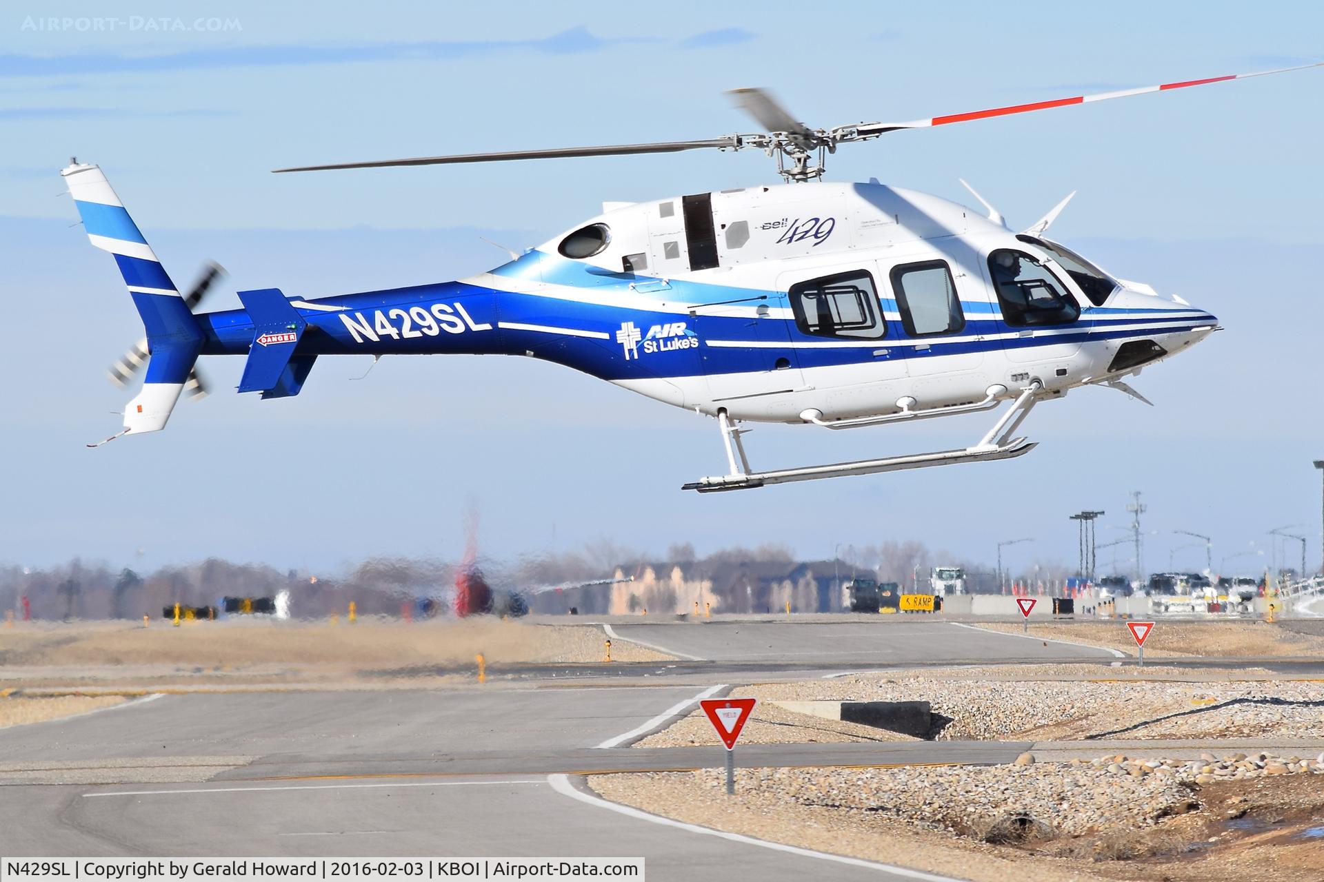 N429SL, Bell 429 GlobalRanger C/N 57007, Landing at home ramp.