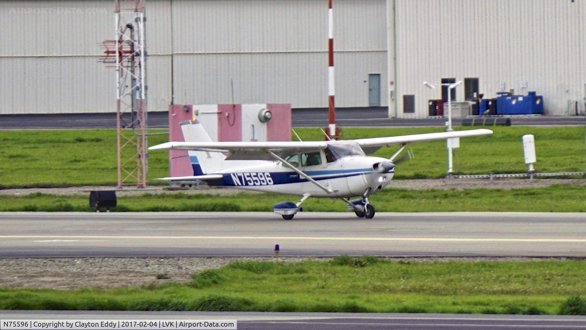 N75596, 1976 Cessna 172N C/N 17267837, Livermore Airport 2017,