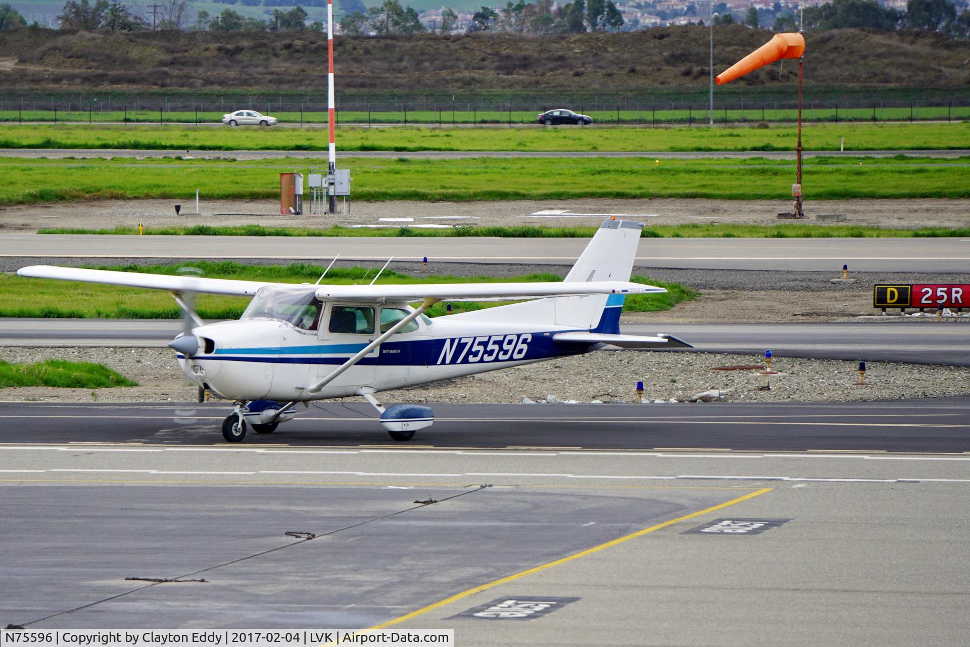 N75596, 1976 Cessna 172N C/N 17267837, Livermore Airport 2017