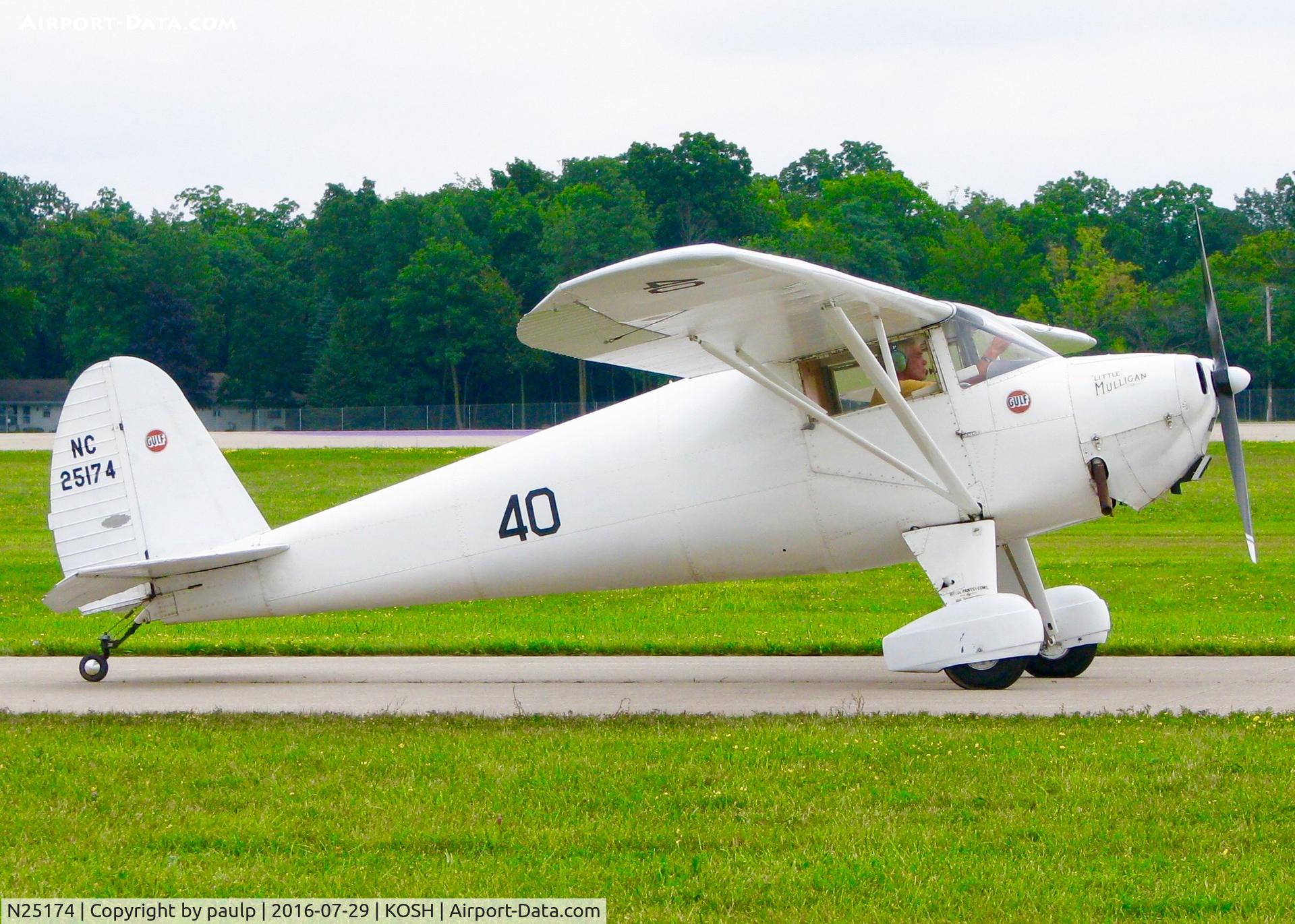 N25174, 1939 Luscombe 8A Silvaire C/N 1098, At Oshkosh.