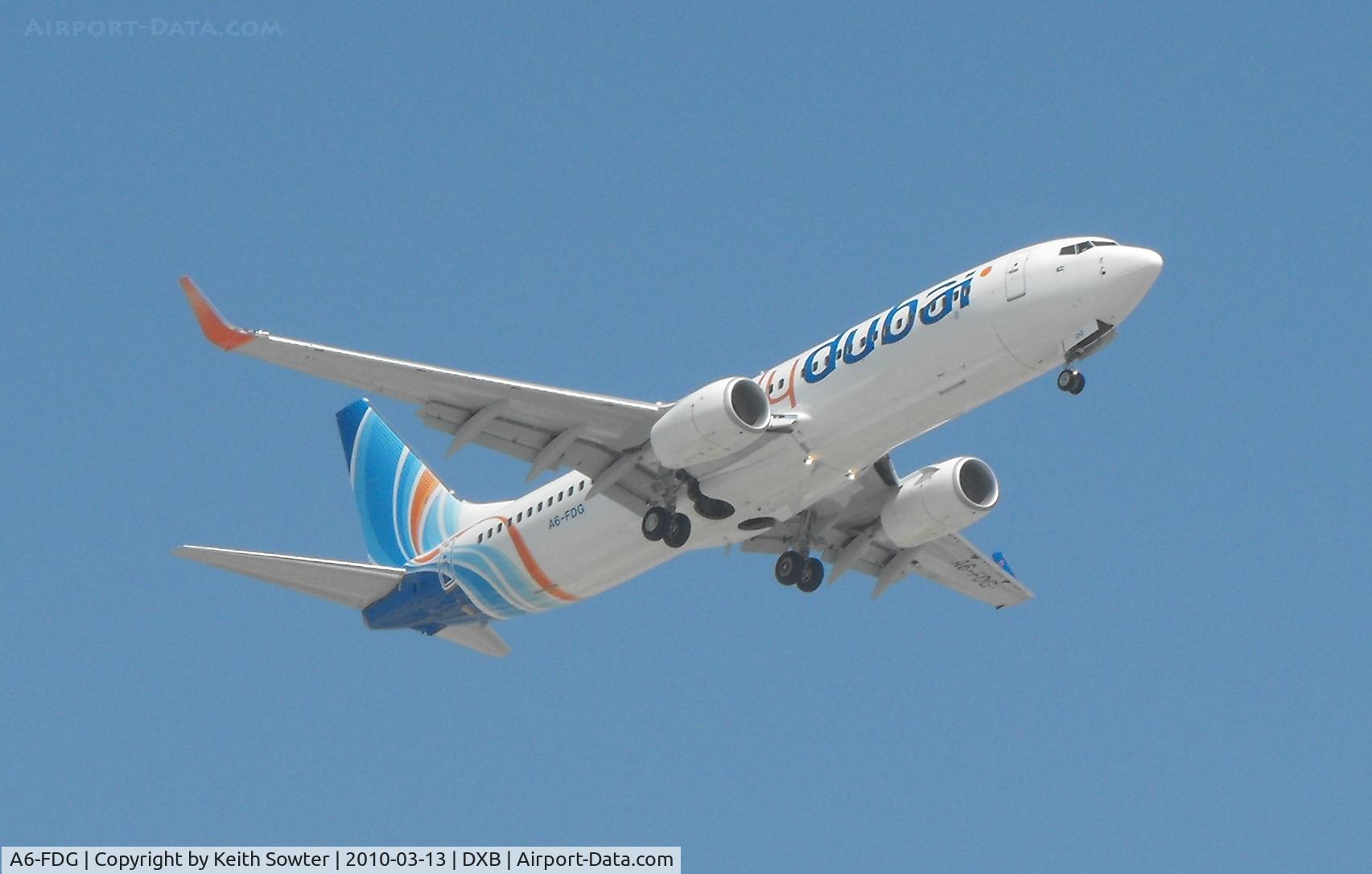 A6-FDG, 2010 Boeing 737-8KN C/N 29636, Long finals