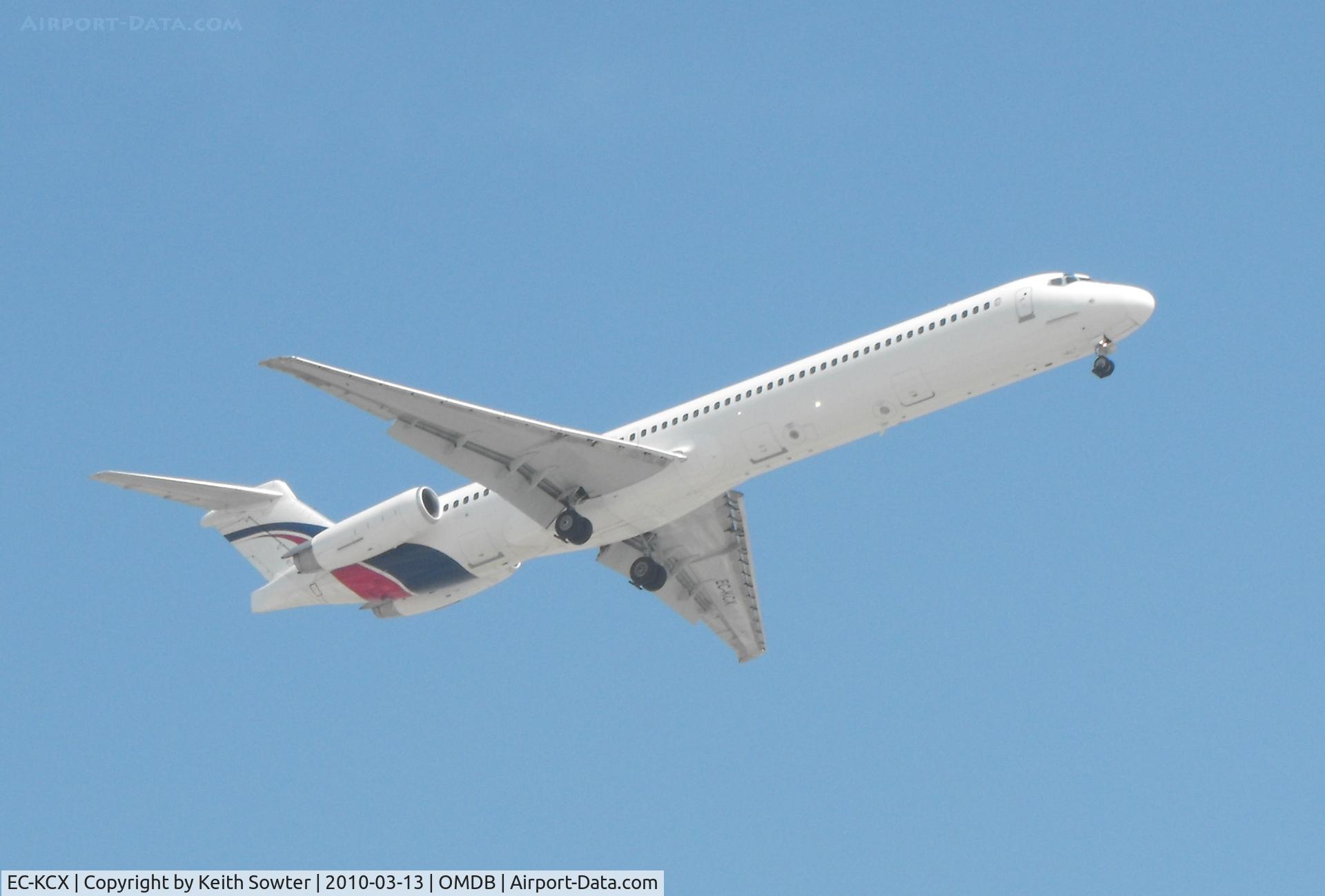 EC-KCX, 1988 McDonnell Douglas MD-83 (DC-9-83) C/N 49619, Long finals