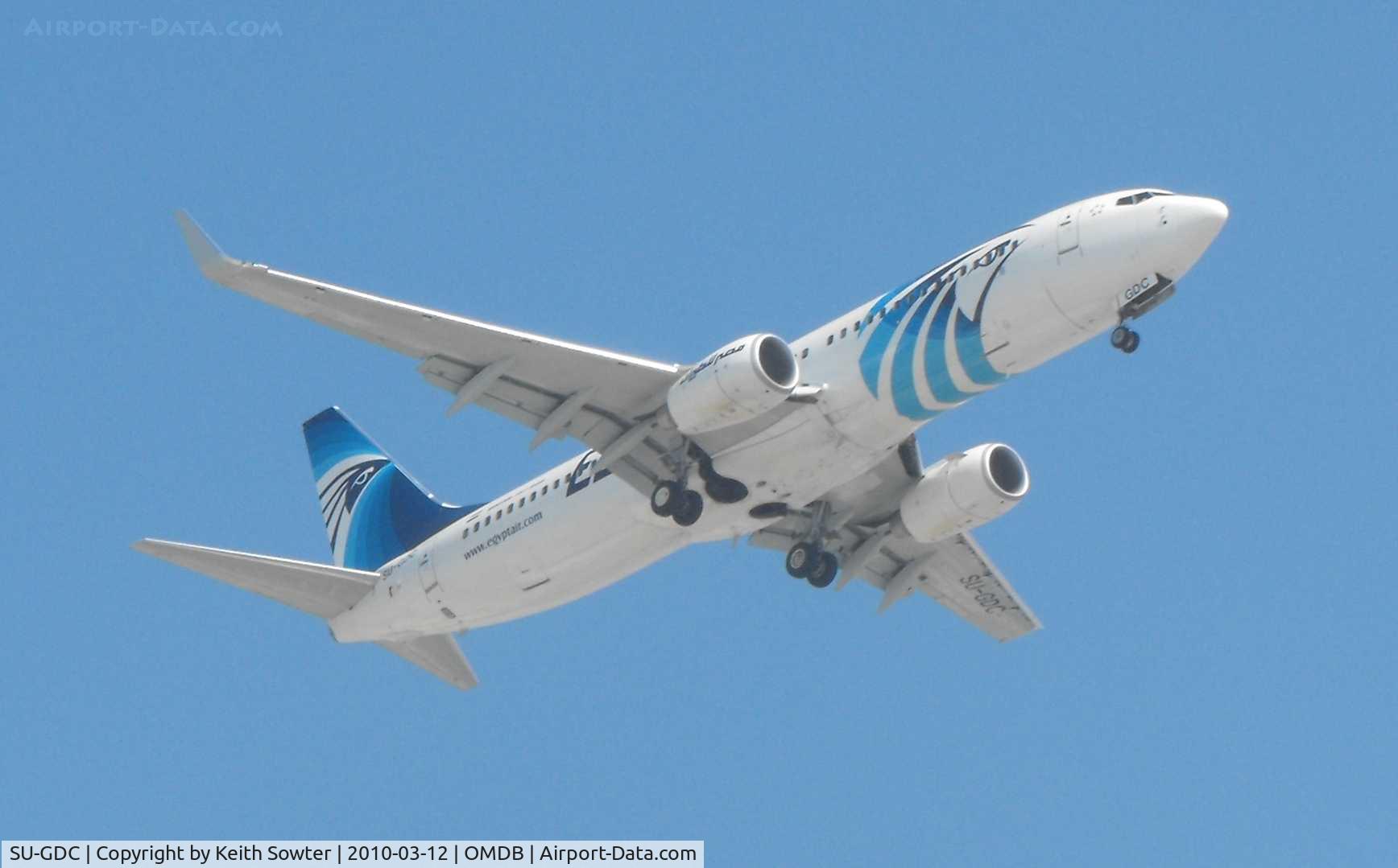 SU-GDC, 2009 Boeing 737-866 C/N 35564, Long finals