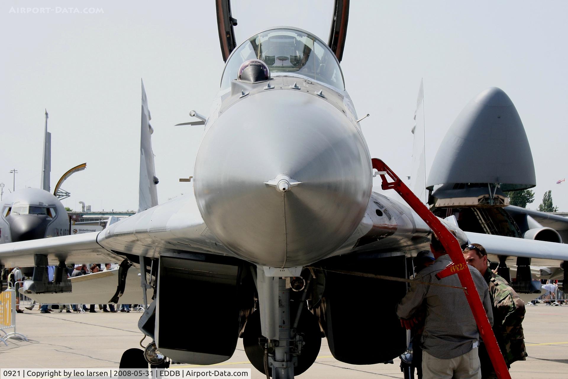 0921, Mikoyan-Gurevich MiG-29AS C/N 2960535409, Berlin Air Show 31.5.2008