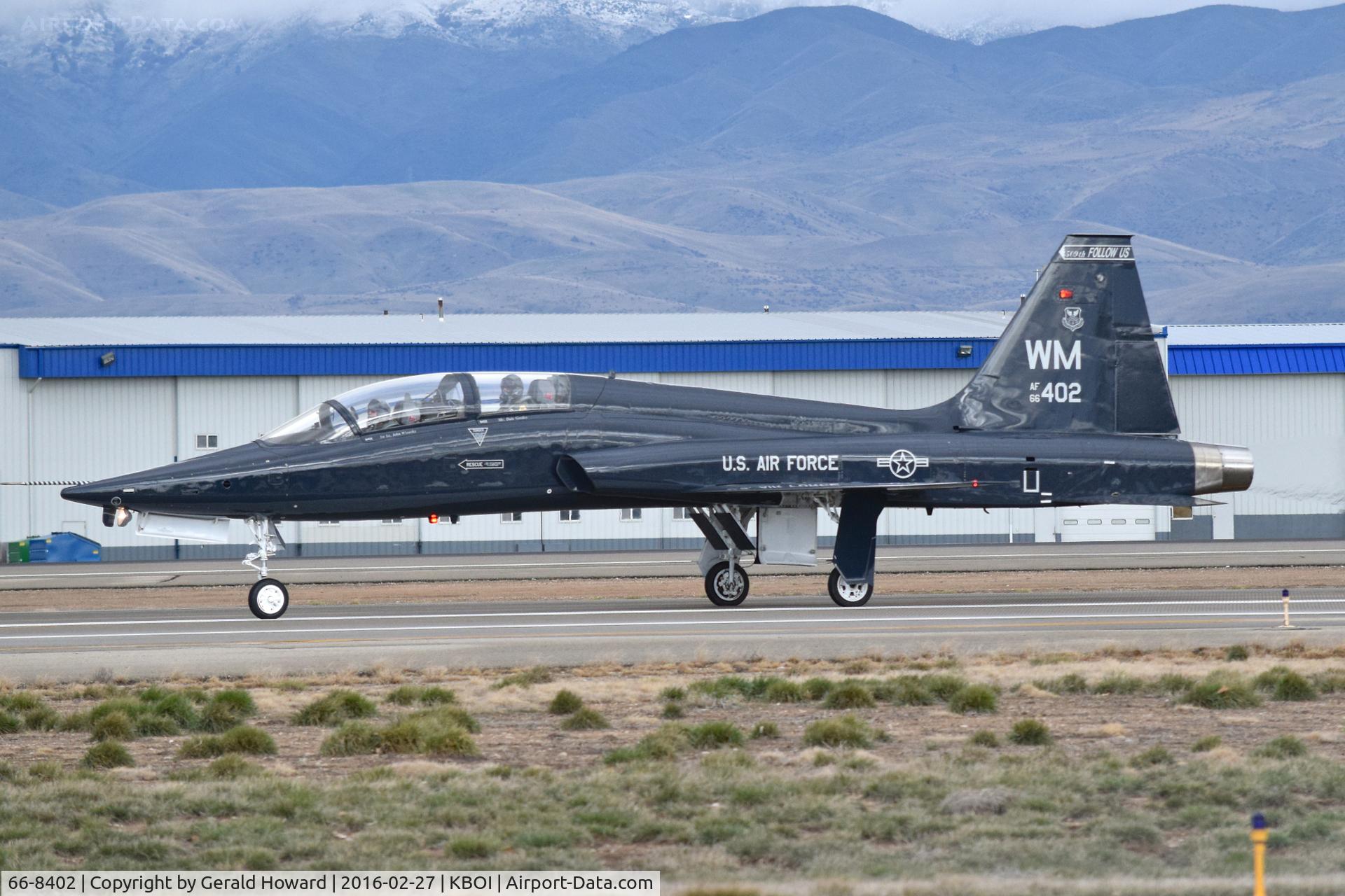 66-8402, 1966 Northrop T-38A Talon C/N N.5987, Landing roll out on RWY 28L. 509th BW, Whiteman AFB, CA