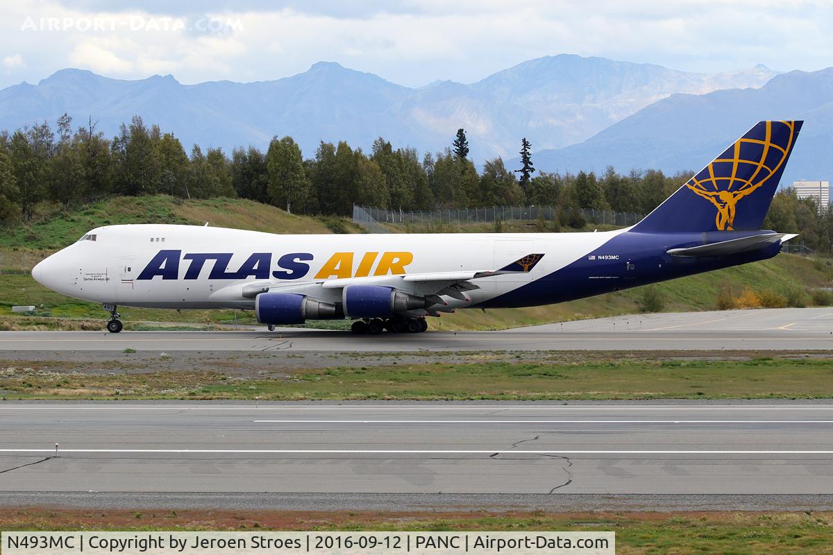 N493MC, 1998 Boeing 747-47UF C/N 29254, panc