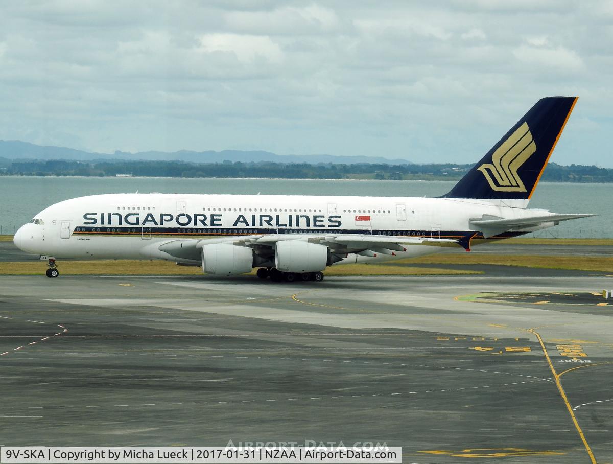 9V-SKA, 2007 Airbus A380-841 C/N 003, At Auckland